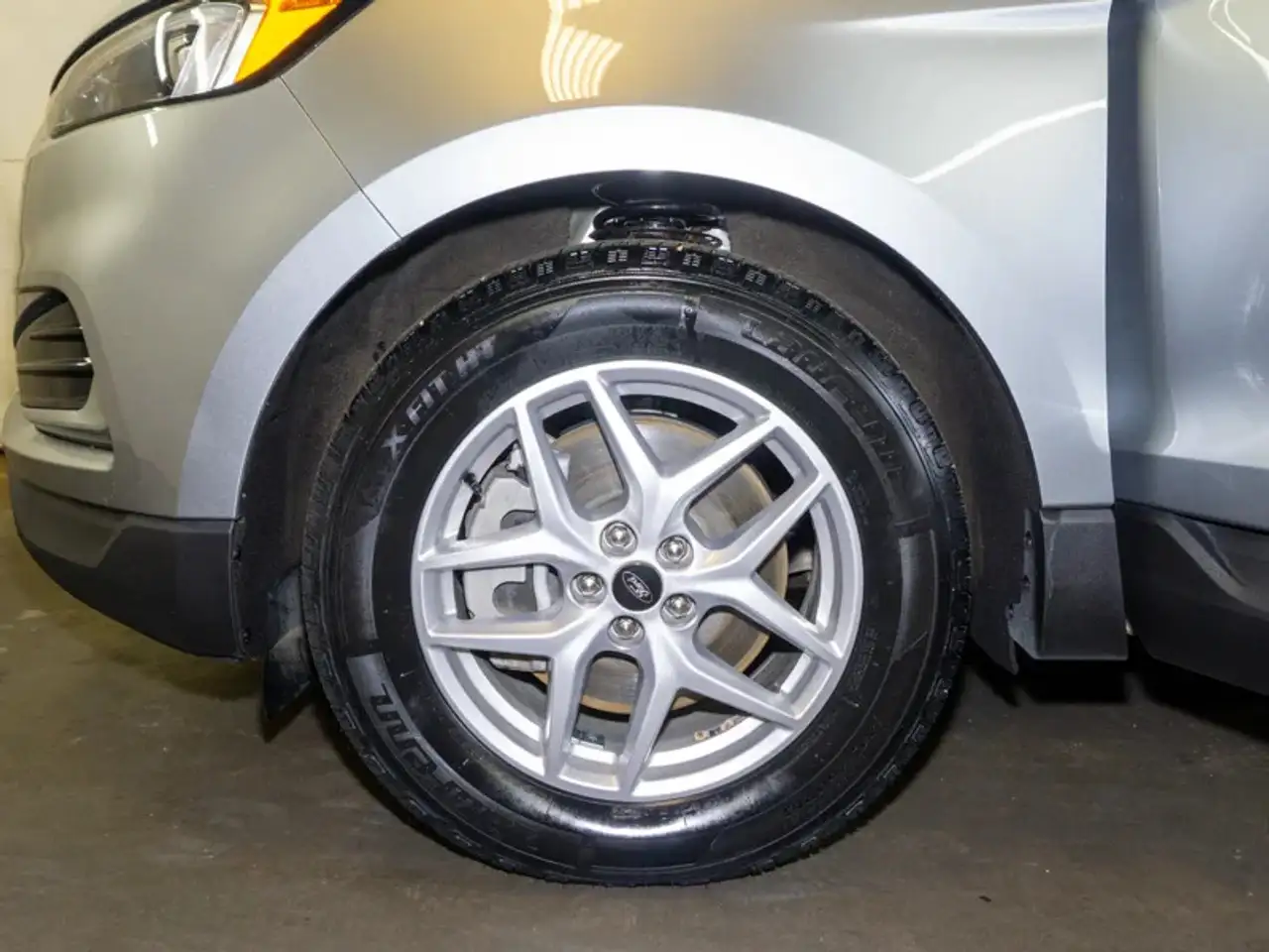 Ford Edge снимка Ford Edge