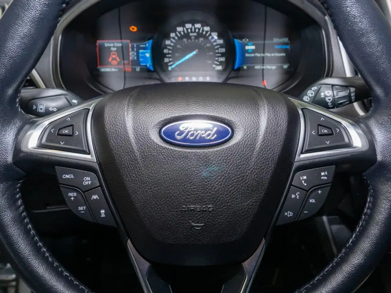 Ford Edge снимка Ford Edge