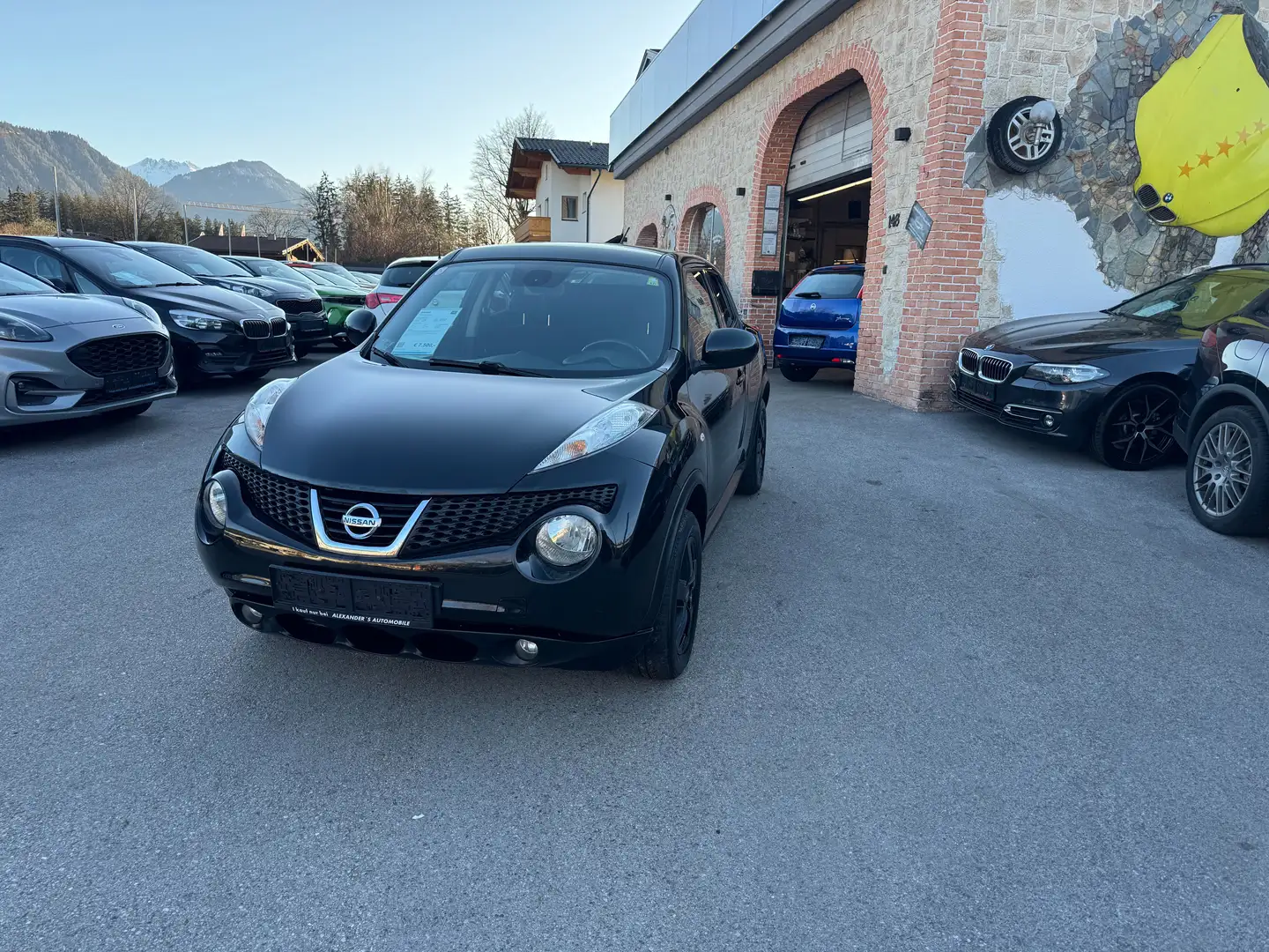 Nissan Juke Visia Schwarz - 2