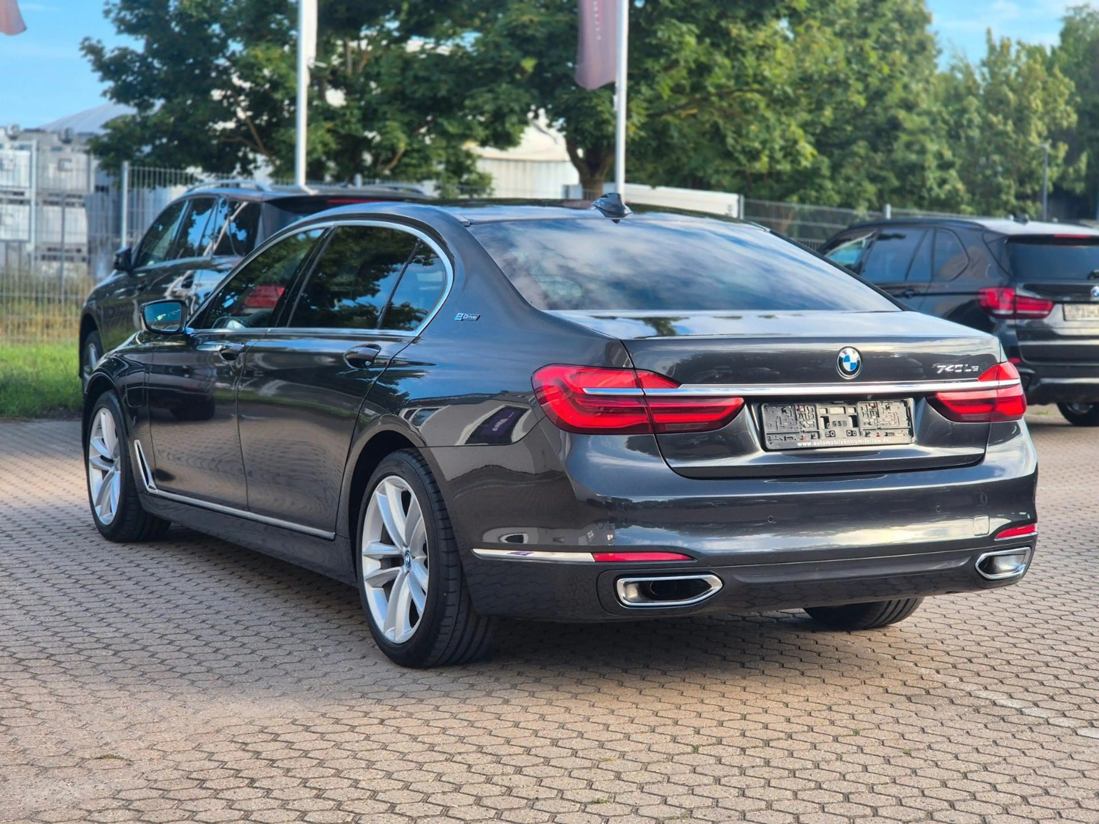 BMW 740 Le iPerformance Display Key/ Massage/ 4-Zonen — photo 6