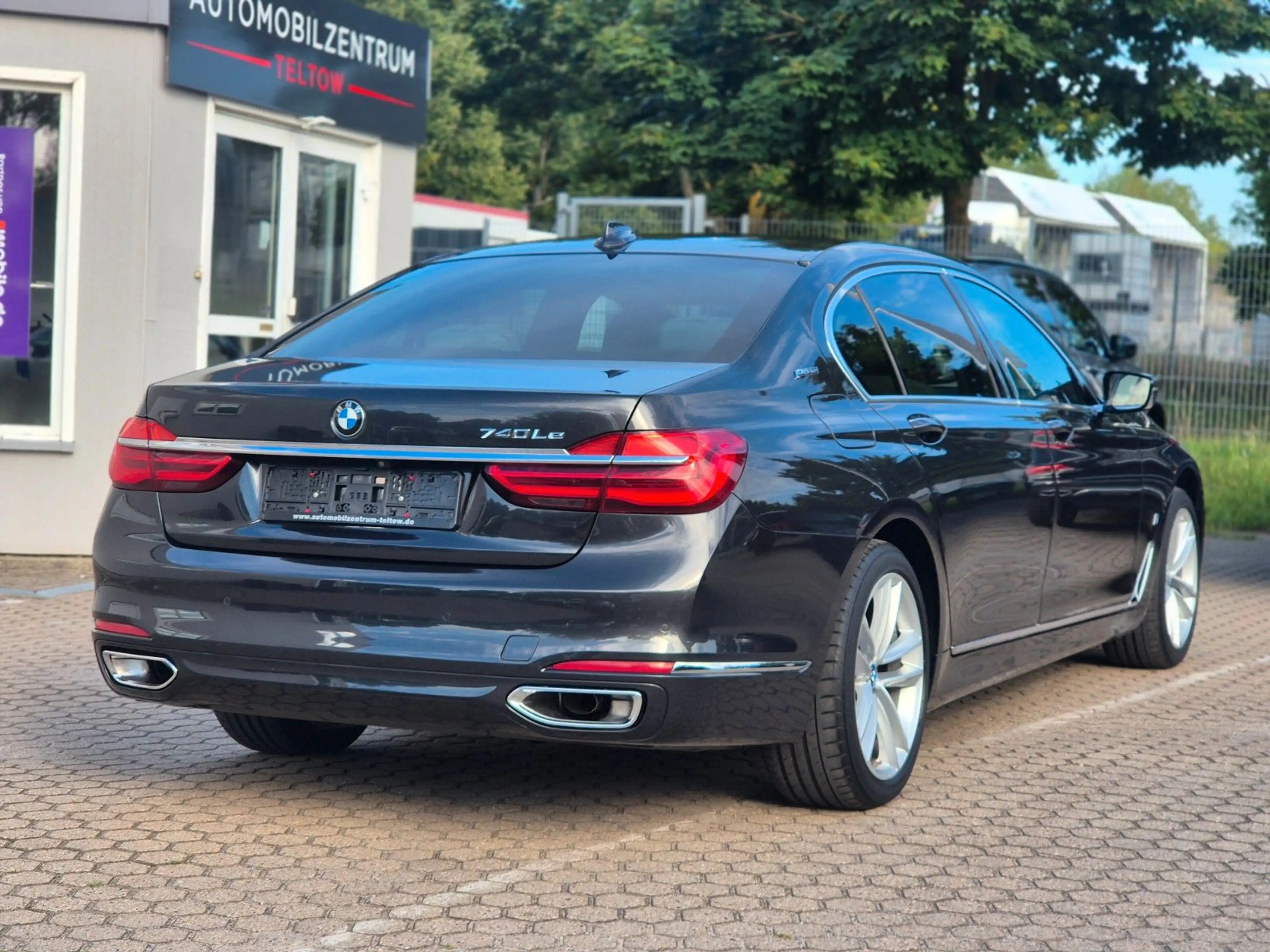 BMW 740 Le iPerformance Display Key/ Massage/ 4-Zonen — photo 8