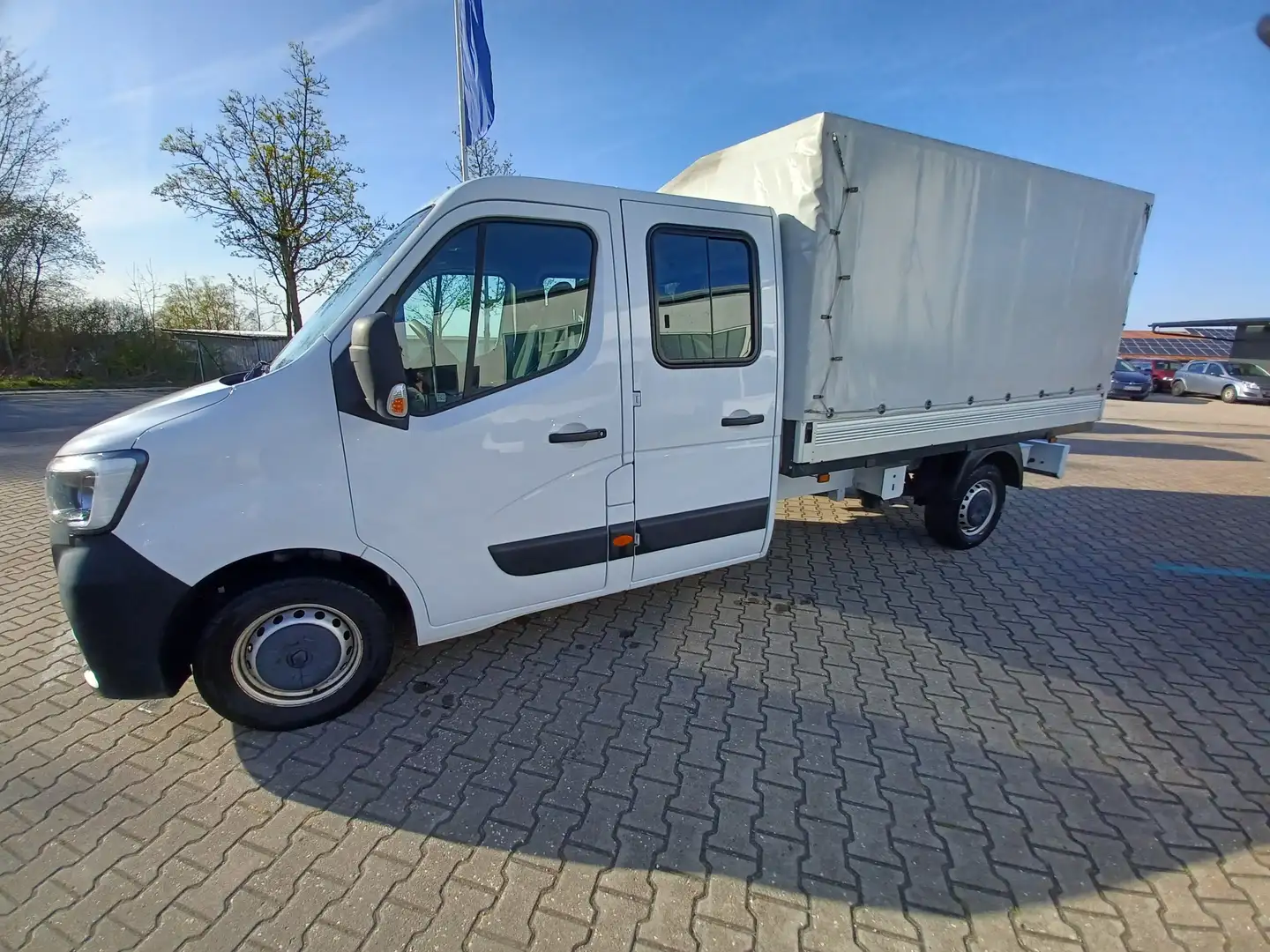 Renault Master L3H1 3,5t DoKa Pritsche Plane 7-Sitzer Blanc - 2