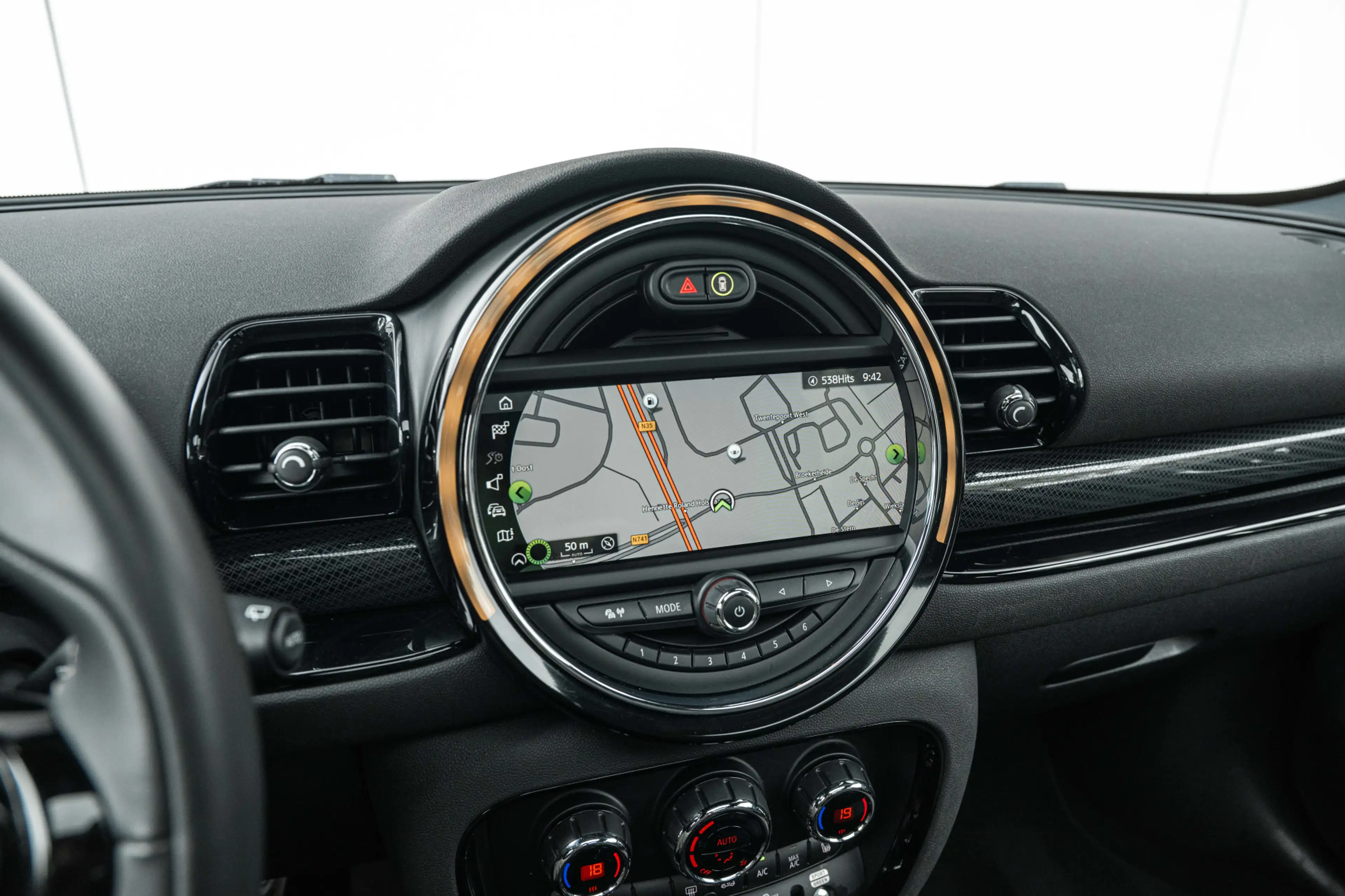 MINI Cooper Clubman Automaat / Panoramadak / Comfortstoelen / Comfort — photo 9