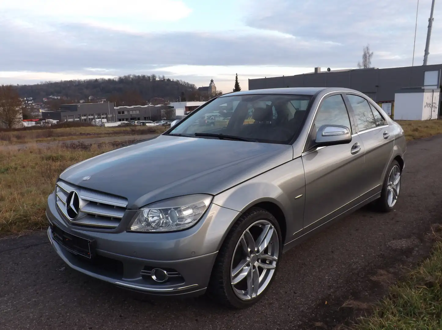 Mercedes-Benz C 220 CDI Avantgarde Autom.,AHK,Alu,PDC,Entertaiment,PDC, TÜV 26 Grau - 1