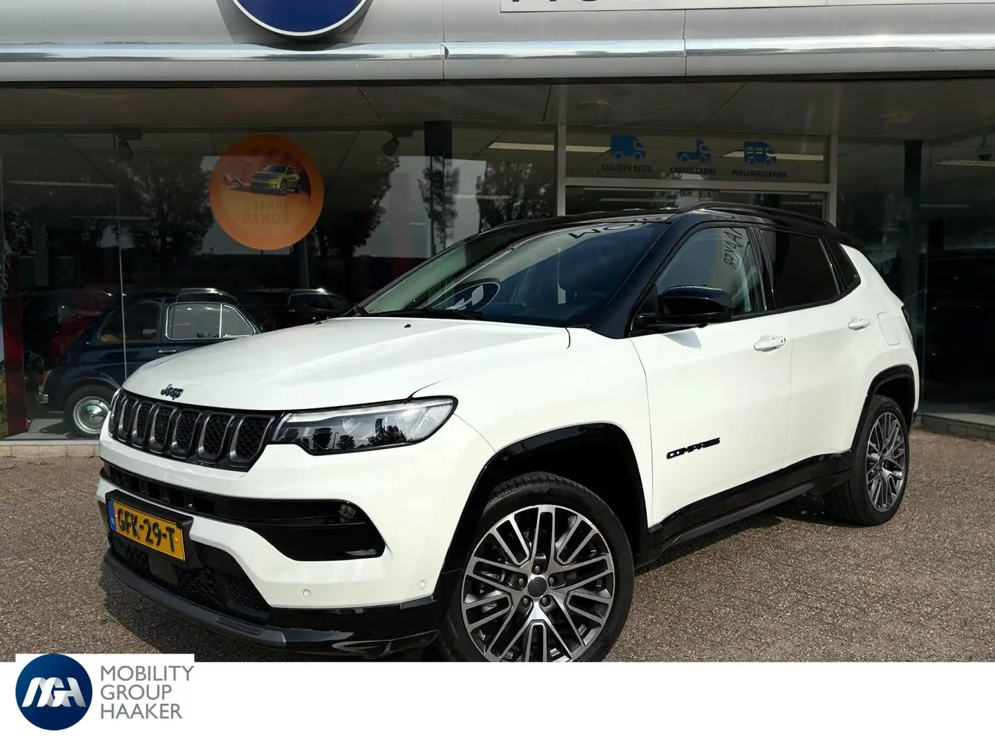 Jeep Compass 4xe 240 Plug-in Hybrid Electric Summit | Camera | Blanc - 1