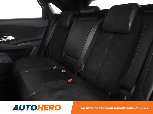 DS Automobiles DS 7 Crossback view 20