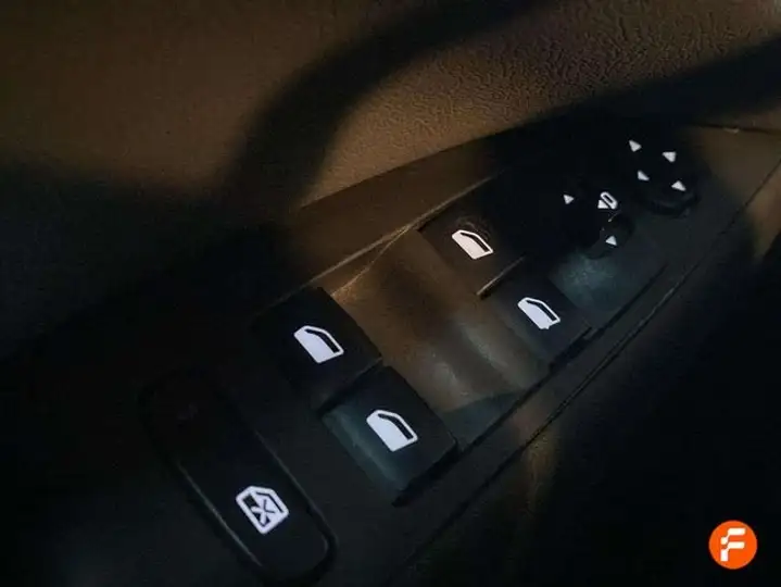 Opel Crossland X 1.2 Innovation S/S 2019, foto 21