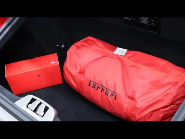 Ferrari 812 view 10