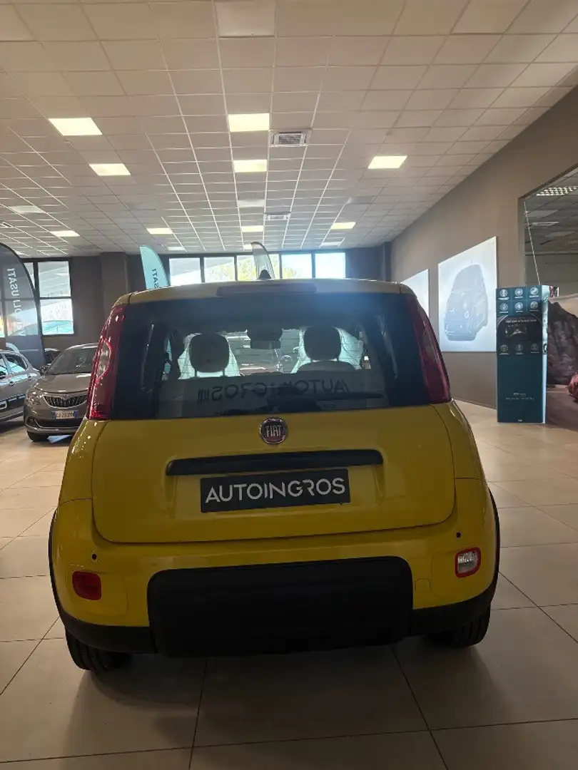 Fiat Panda 1.0 firefly hybrid s&s 70cv Жовтий - 2