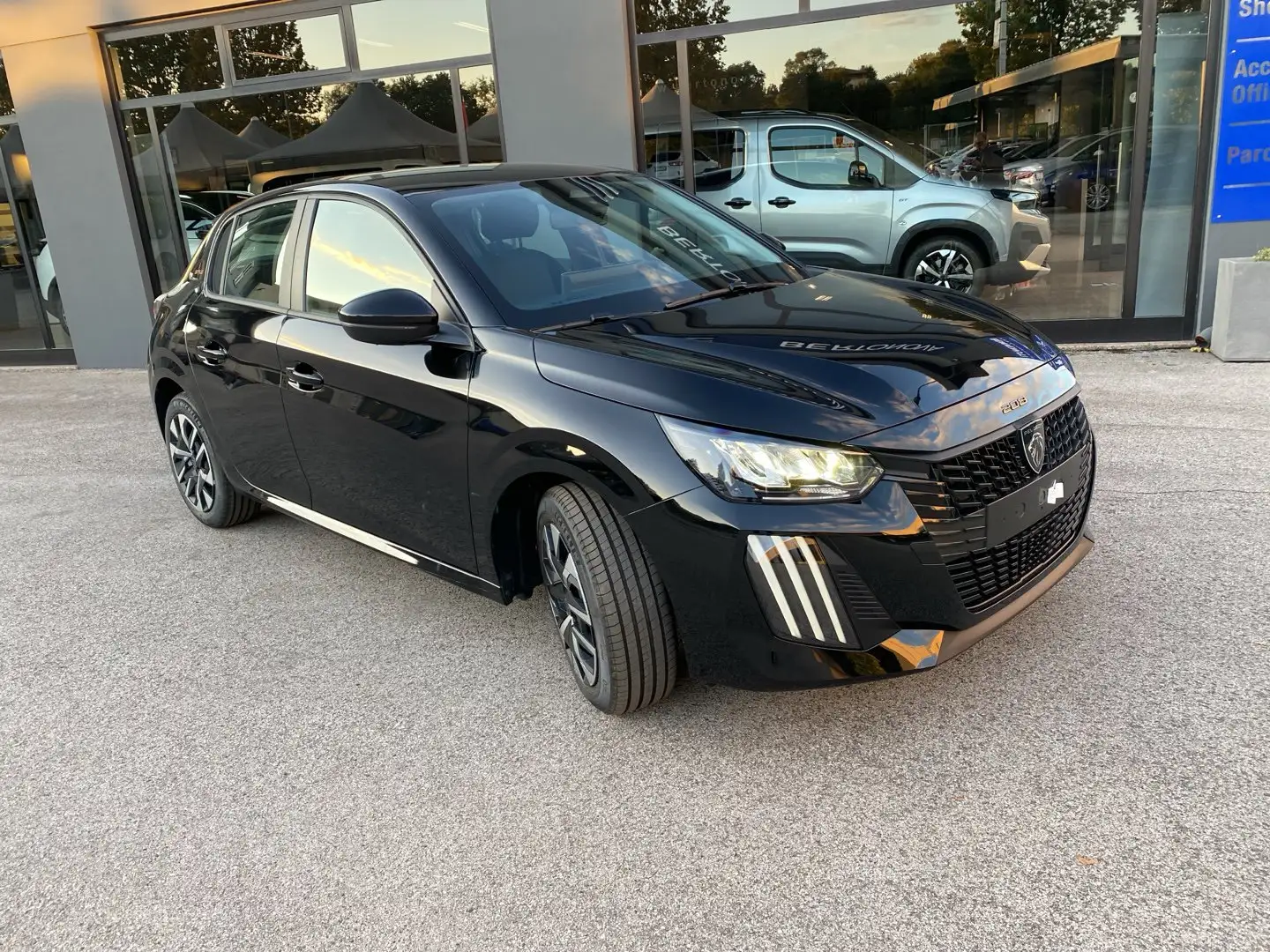 Peugeot 208 208 PureTech 100 Stop&Start 5 porte Style Zwart - 1