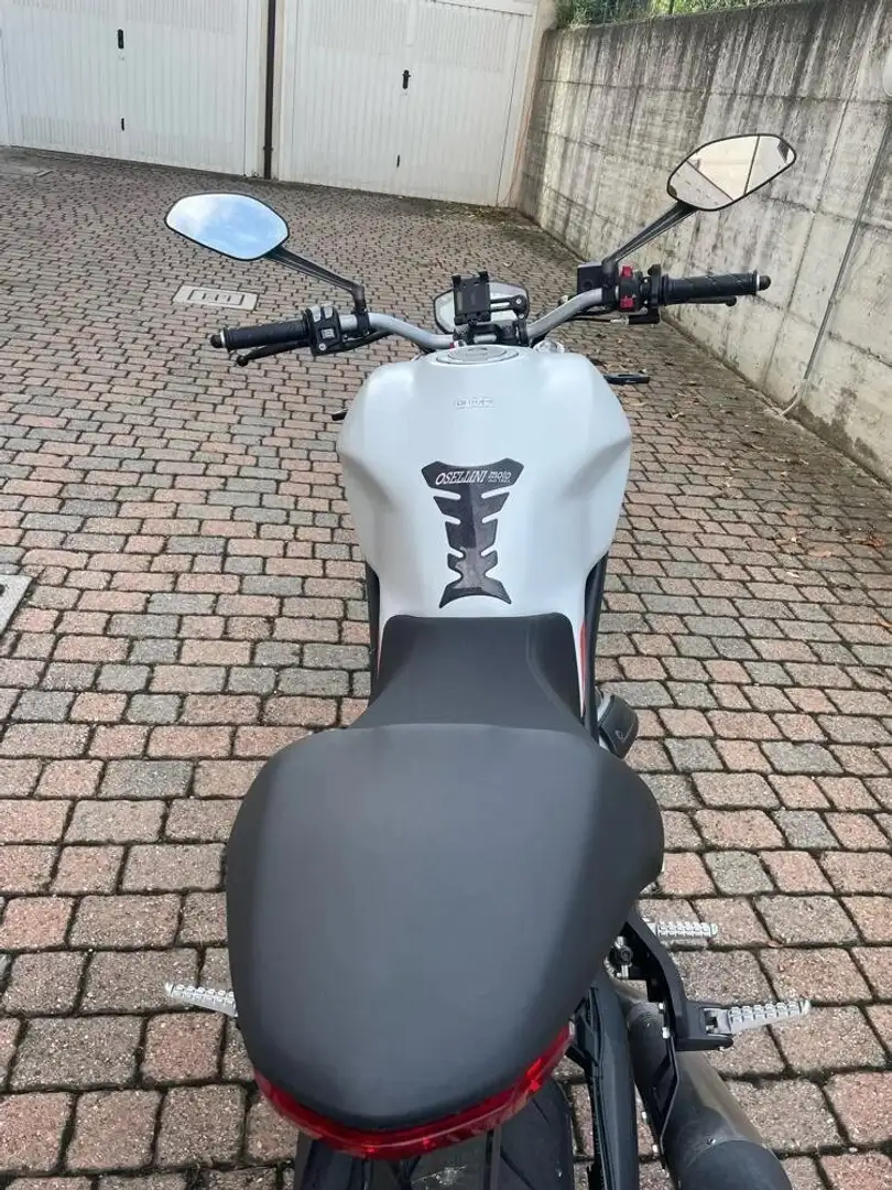 Ducati Monster 797 bijela - 2