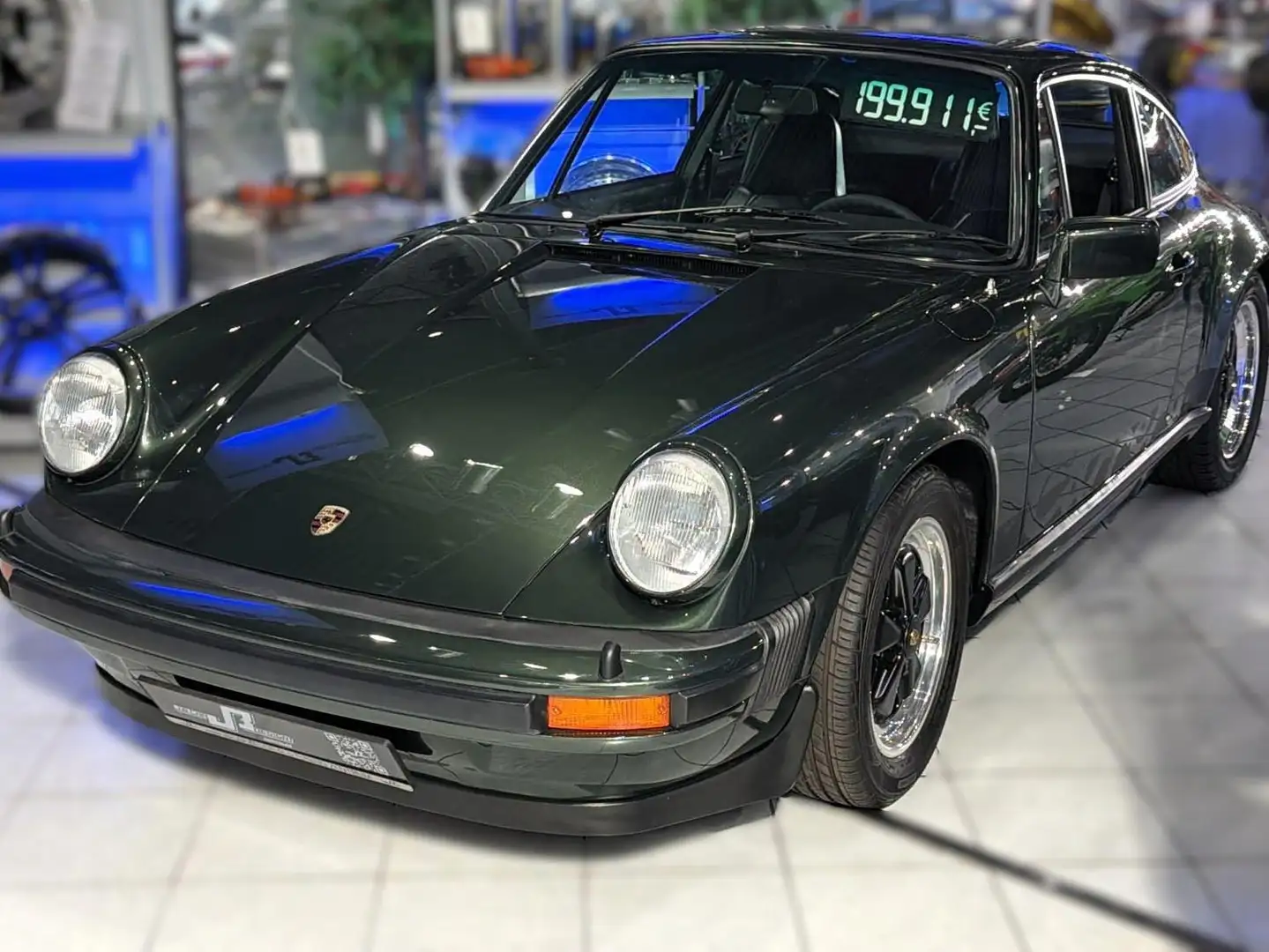 Porsche 911 Carrera 3,0 Grün - 1