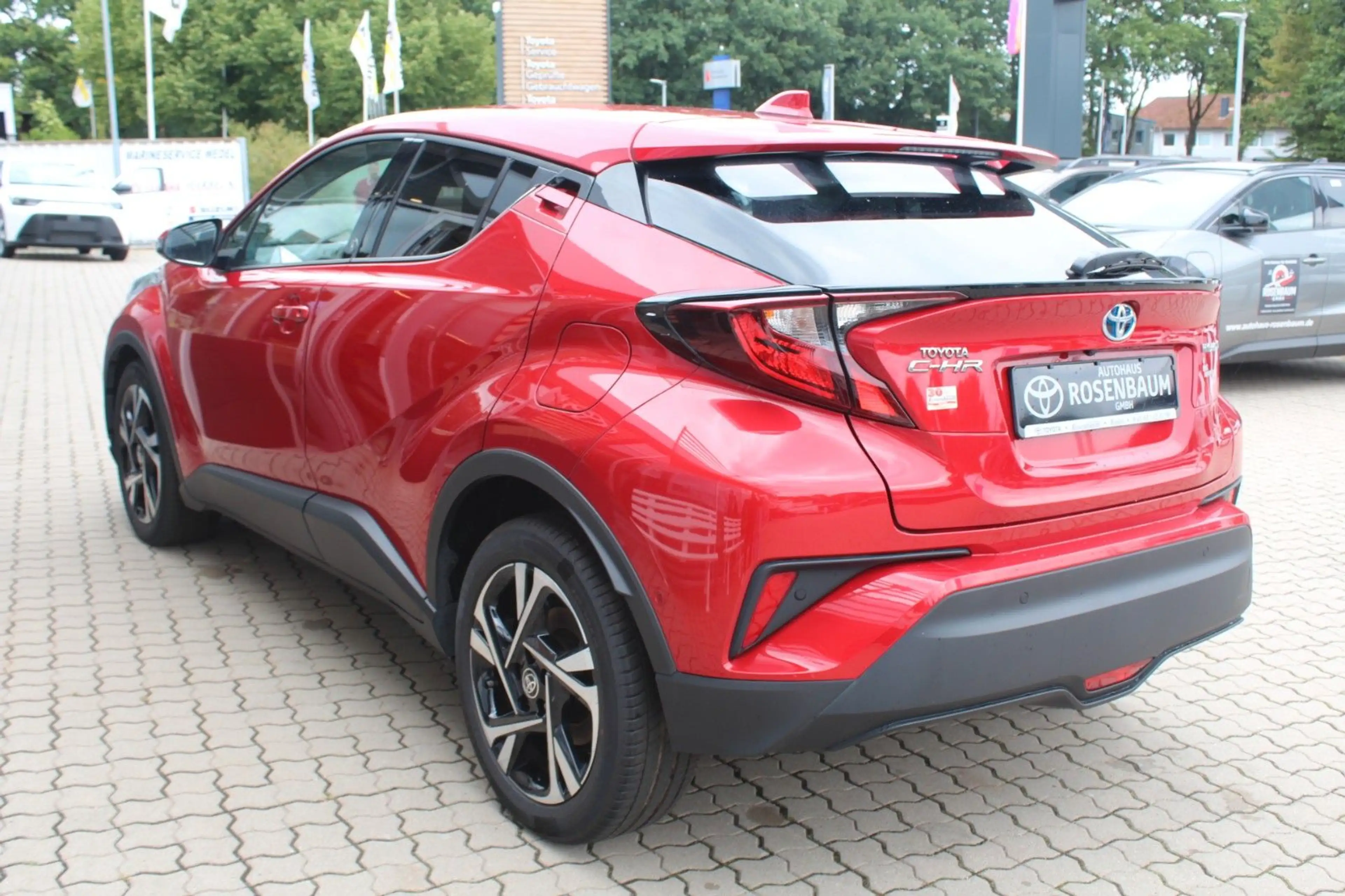 Toyota C-HR Hybrid Team D*LED*PDC*KAMERA*SHZ*NAVI*1HAND — photo 6