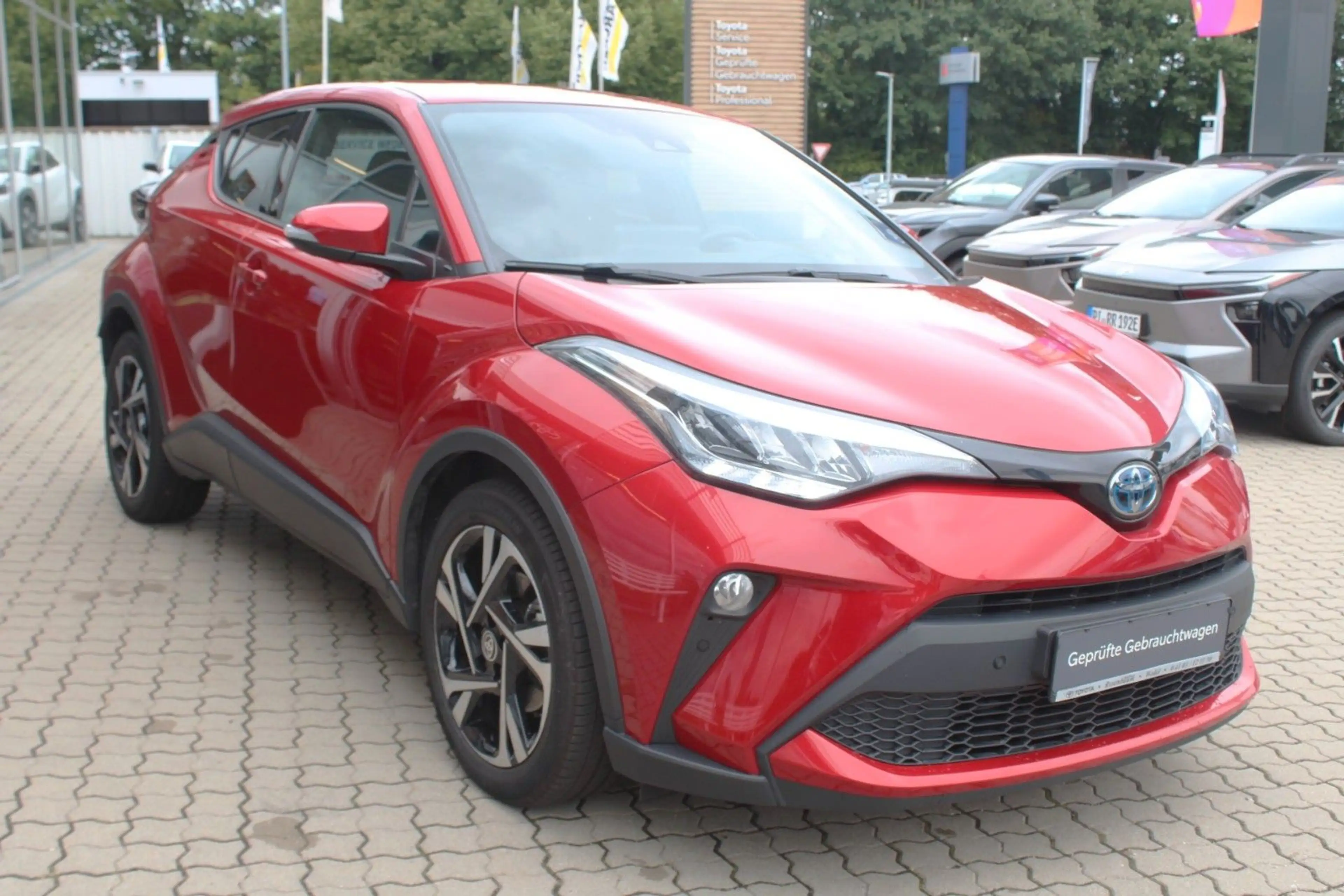 Toyota C-HR Hybrid Team D*LED*PDC*KAMERA*SHZ*NAVI*1HAND — photo 9