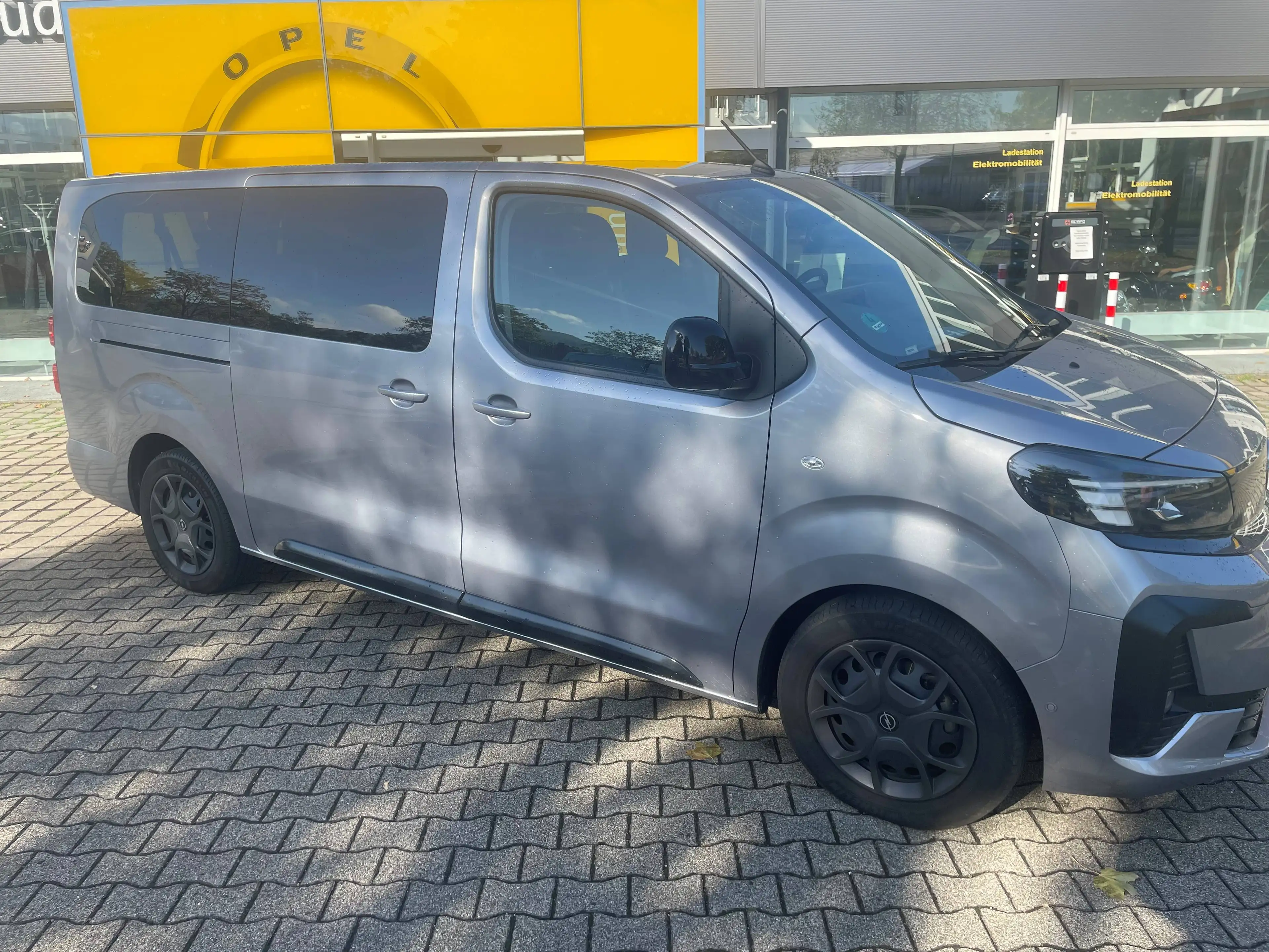 Opel Zafira Life Edition XL (L3) — photo 2