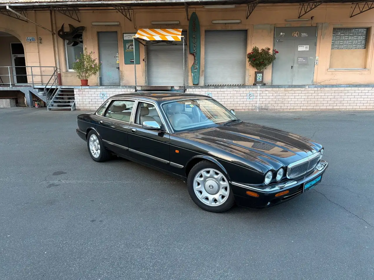 Jaguar Daimler 4.0 Super V8 *MwSt. / LWB / Voll*, foto 2