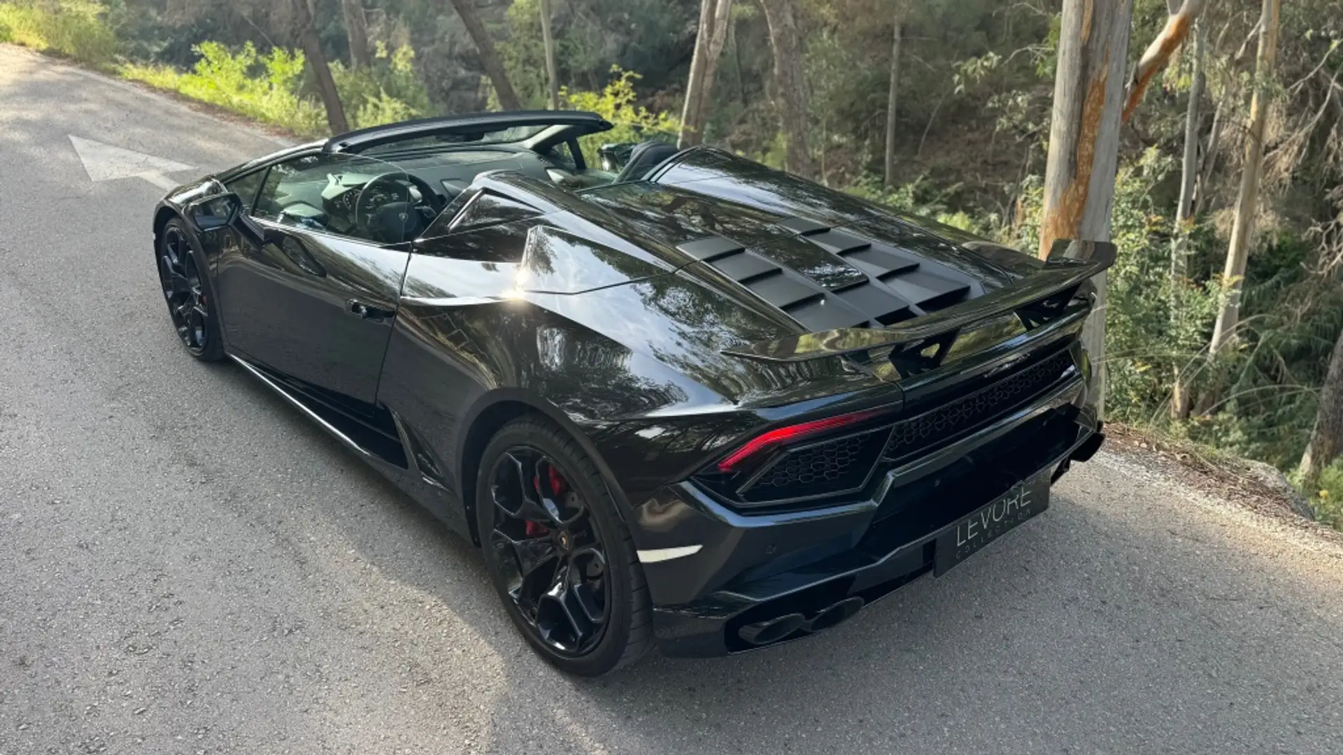 람보르기니 우라칸 2018 검정 사진 8