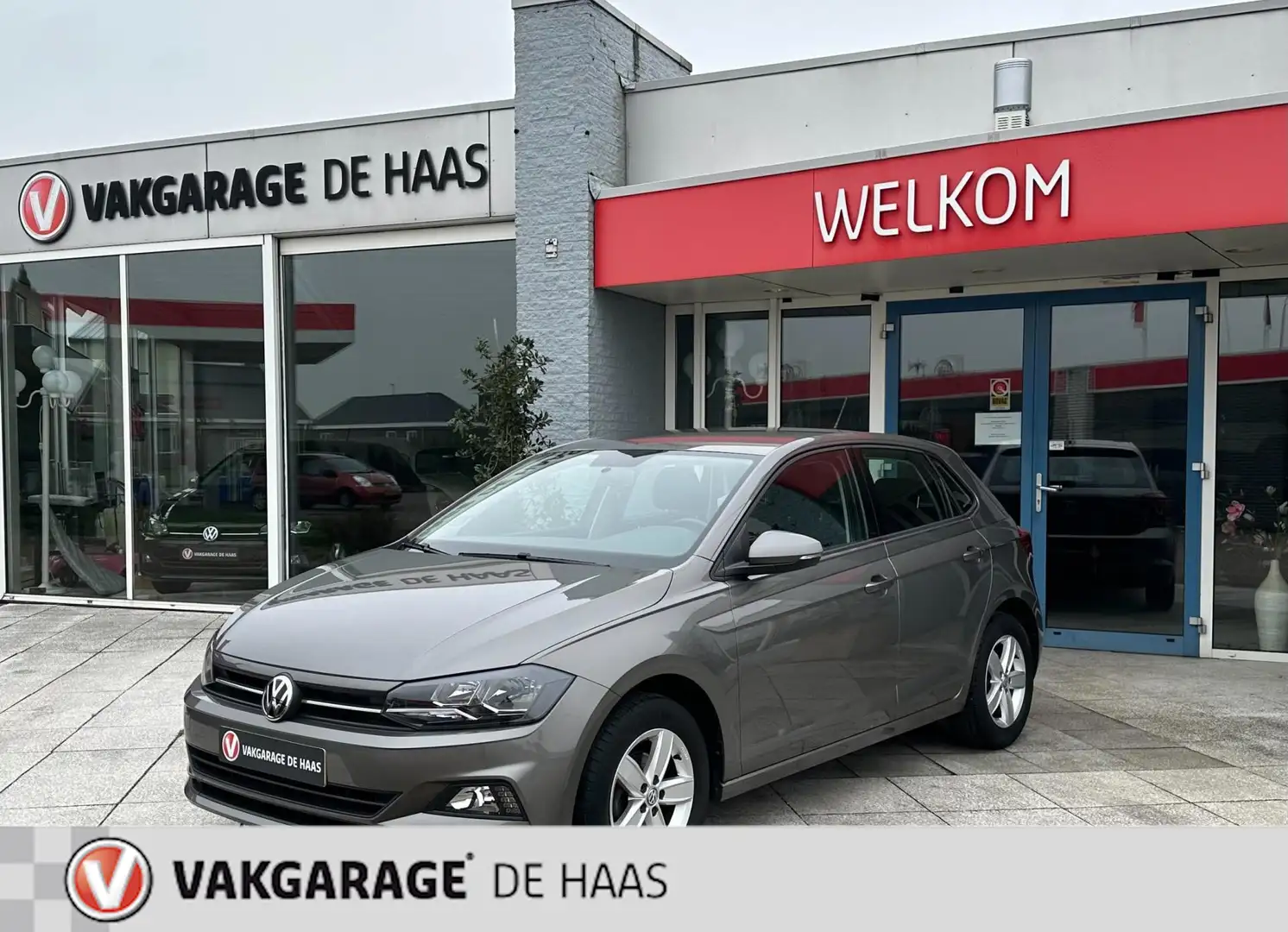 Volkswagen Polo 1.0 TSI Comfortline Grijs - 1