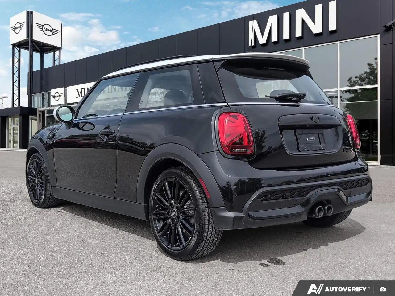 MINI 3 Door снимка MINI 3 Door