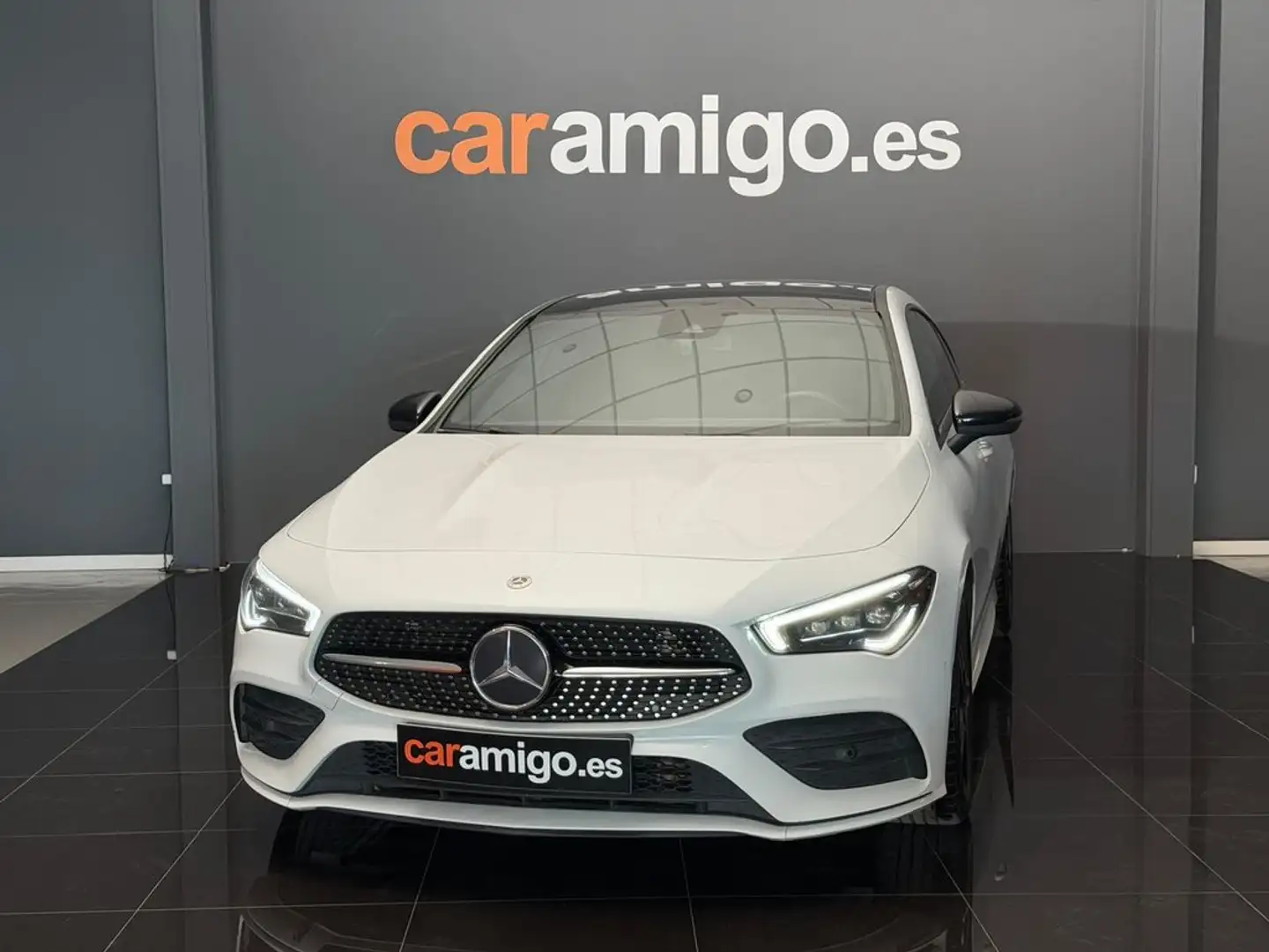 Mercedes-Benz CLA 200 Shooting Brake 200d 8G-DCT Blanco - 2