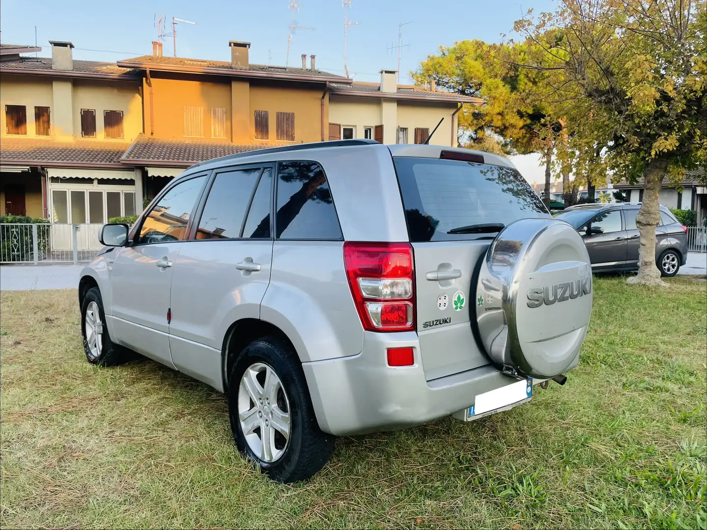 Suzuki Grand Vitara 4X4 SOLO PER EXPORT FERMO AMMINISTRATIVO - 1