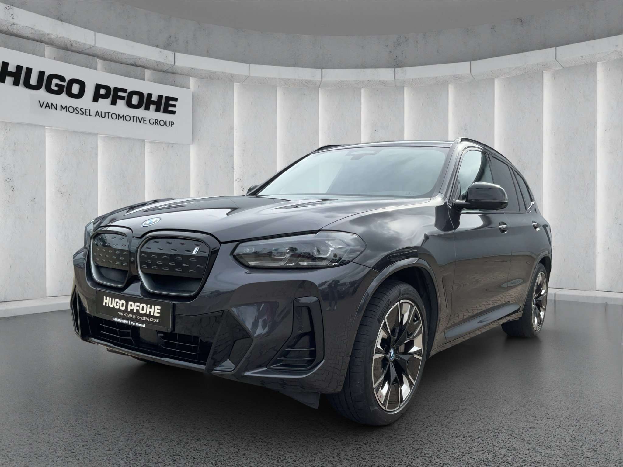 BMW iX3