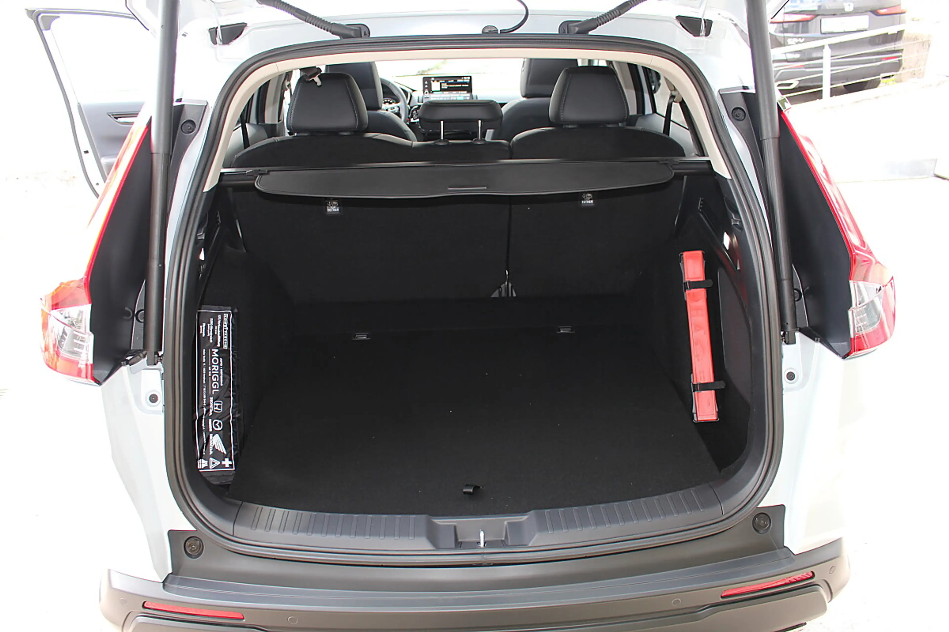 Honda CR-V 2,0 i-MMD e:HEV Advance AWD Aut. — photo 14
