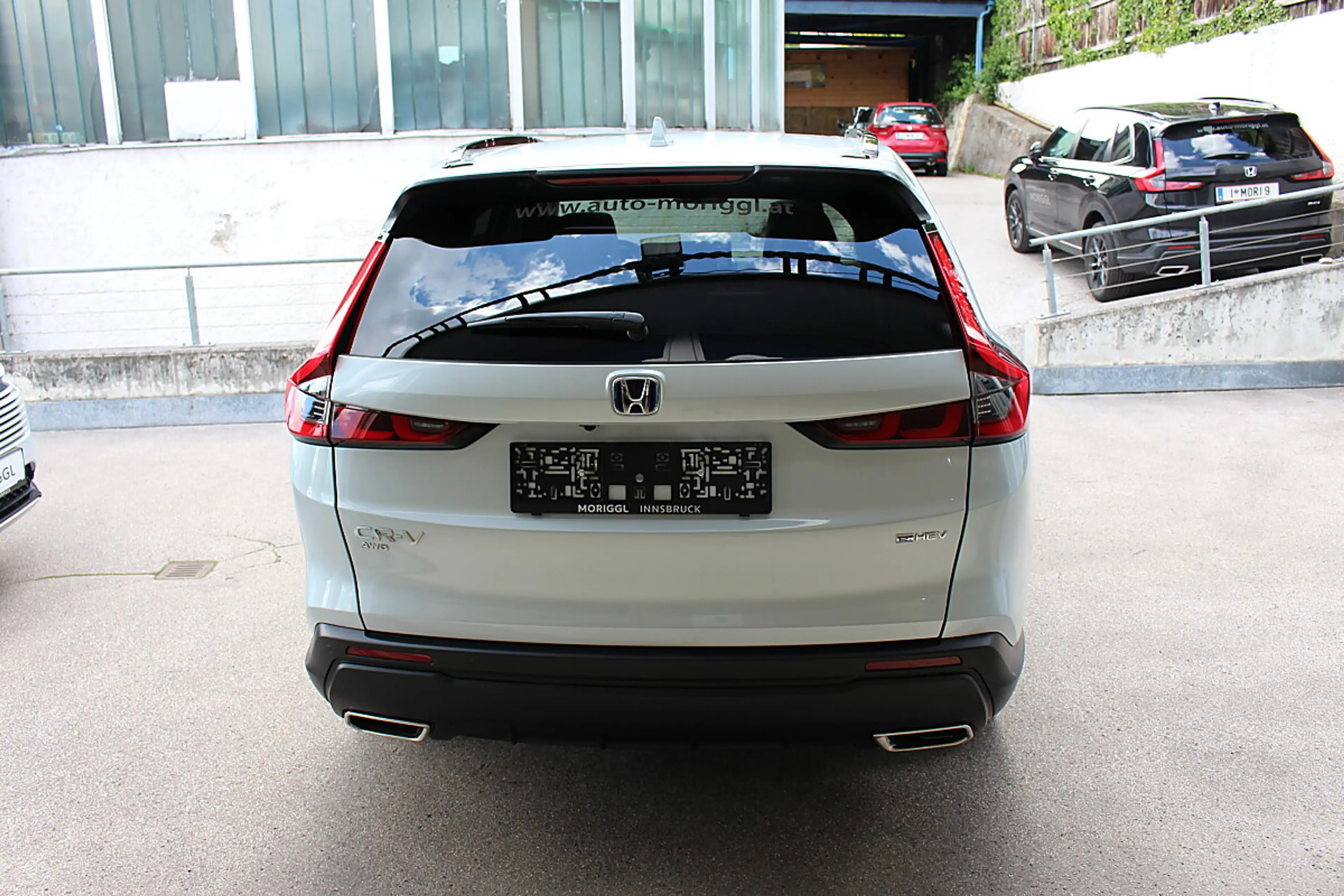 Honda CR-V 2,0 i-MMD e:HEV Advance AWD Aut. — photo 8