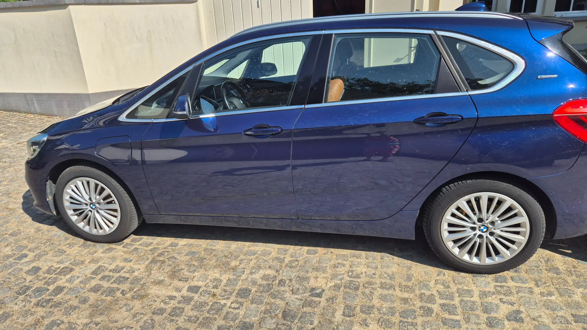 BMW 225 225xe iPerformance Active Tourer Luxury Line Bleu - 2