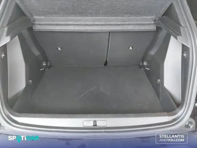Peugeot 2008 view 6