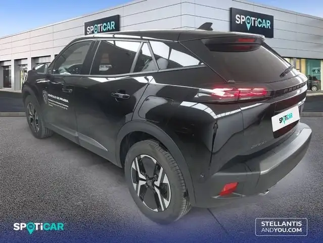 Peugeot 2008 view 5