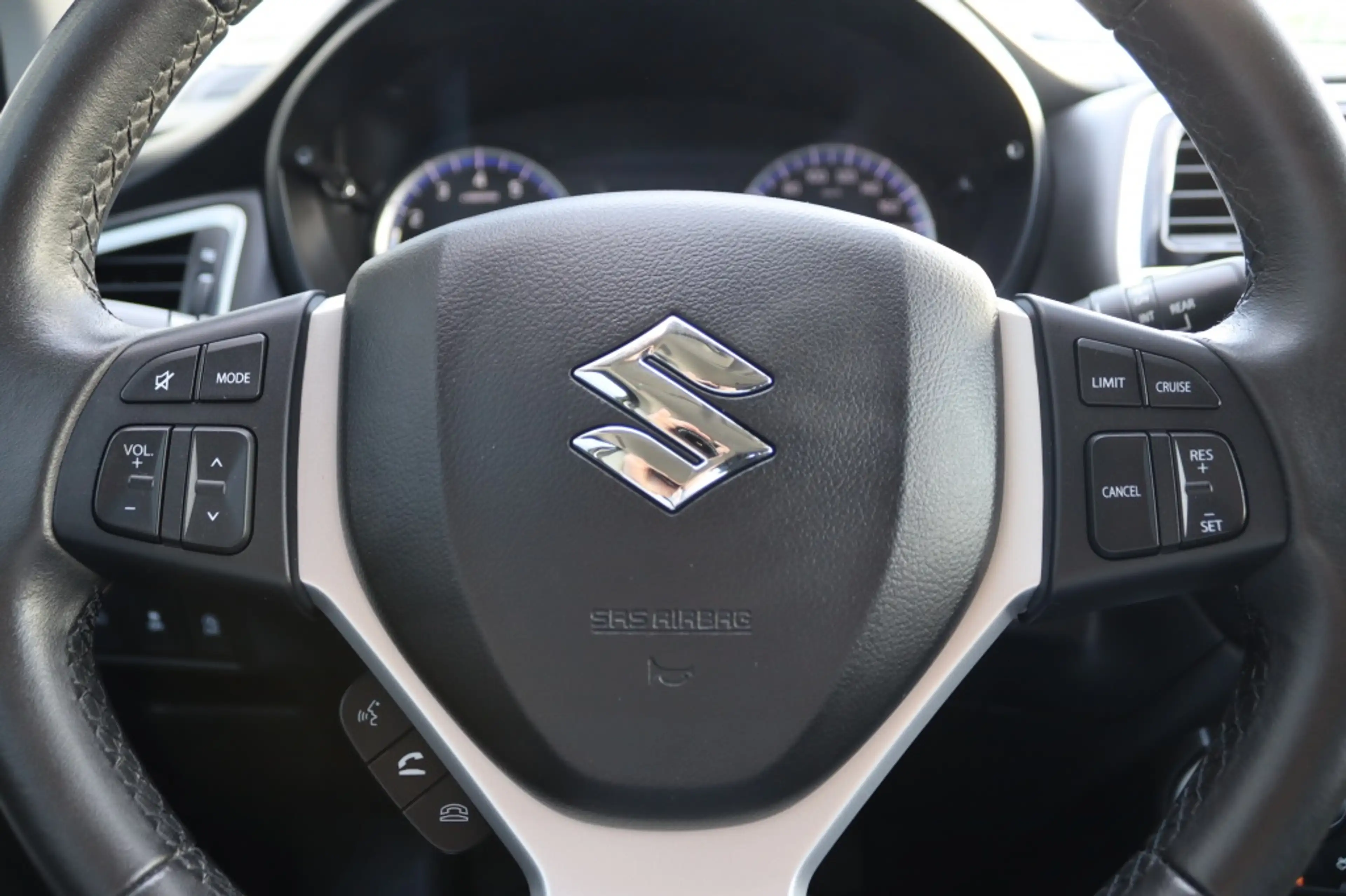 Suzuki S-Cross 1.4 BoosterJet |Cam|PDC|Trekhaak|Winterpakket|Rijk — photo 13