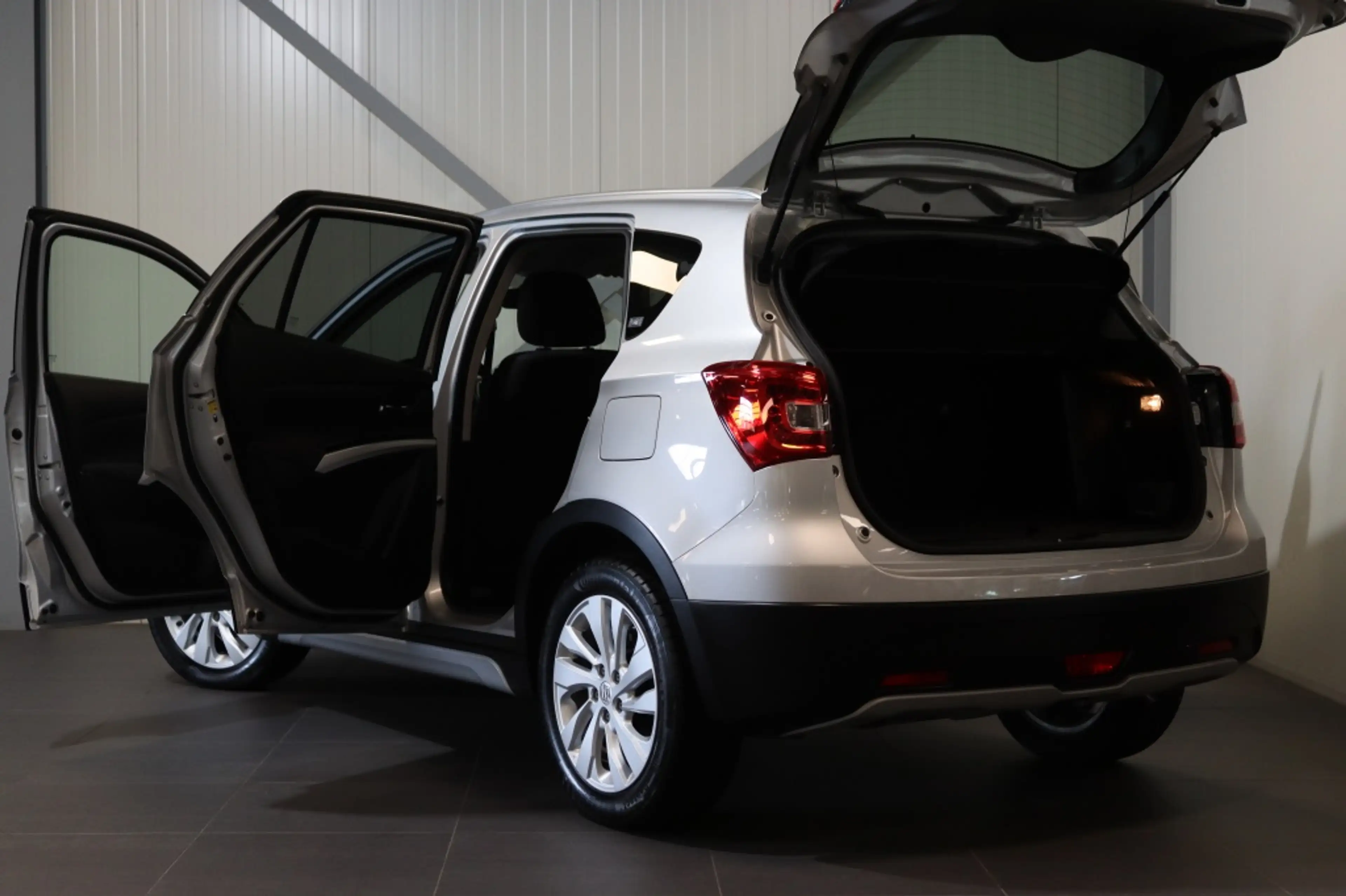 Suzuki S-Cross 1.4 BoosterJet |Cam|PDC|Trekhaak|Winterpakket|Rijk — photo 10