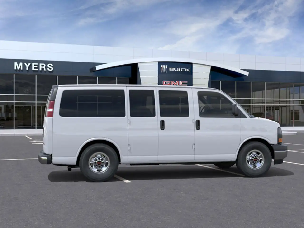 GMC Savana снимка GMC Savana
