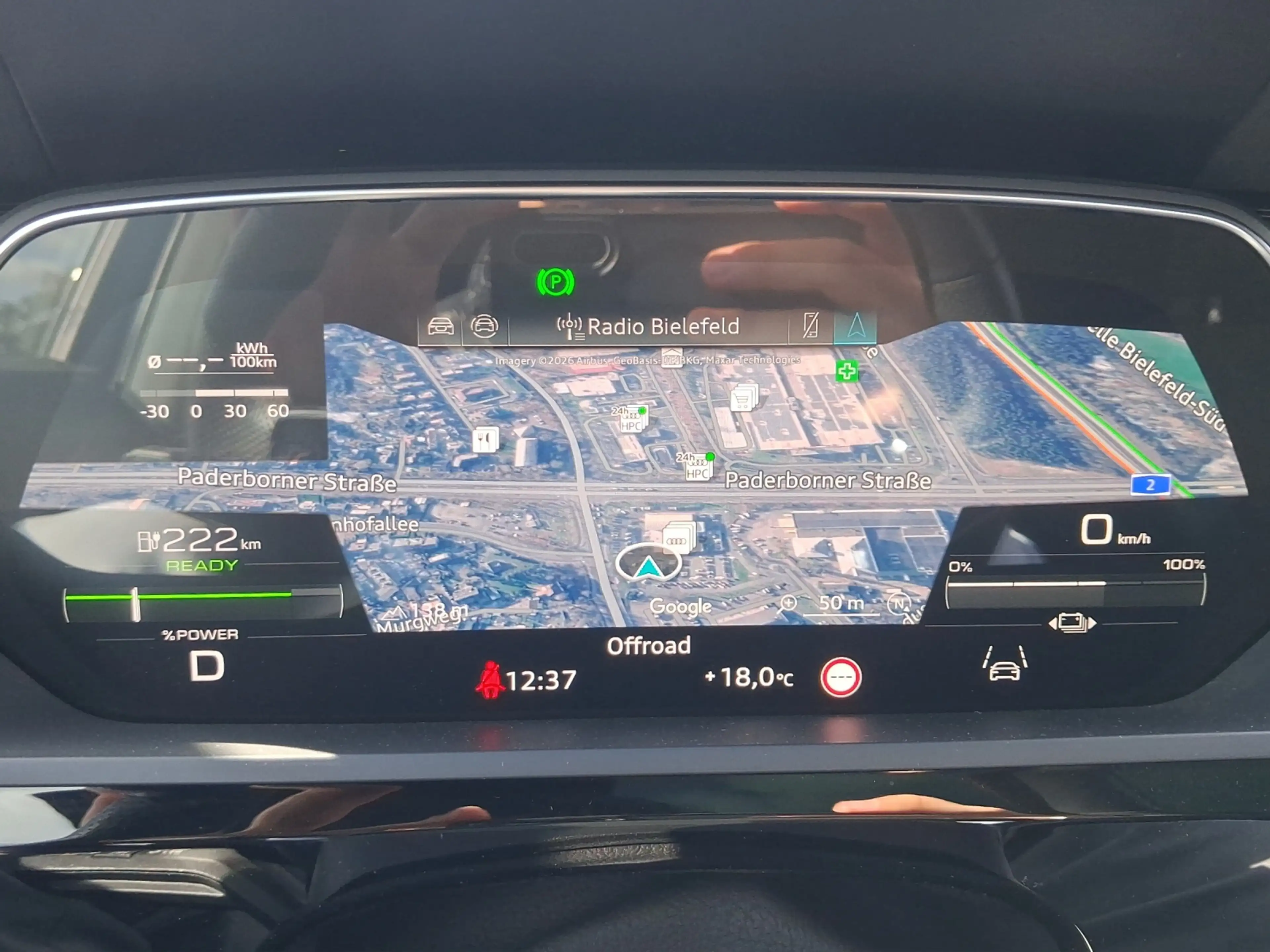 Audi Q8 e-tron 55 quattro S line Pano HuD Luftfederung Ambient... — photo 9