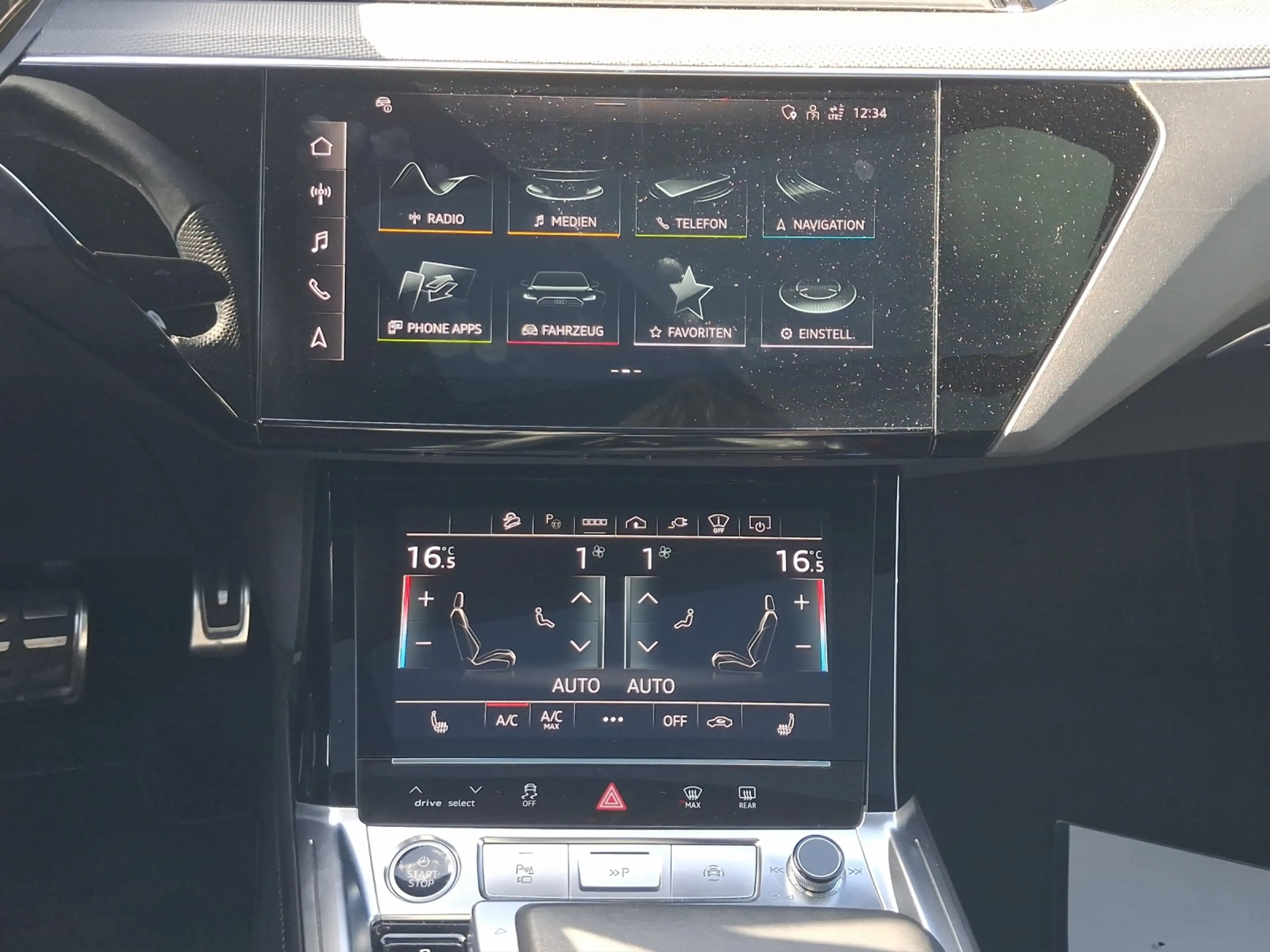 Audi Q8 e-tron 55 quattro S line Pano HuD Luftfederung Ambient... — photo 10