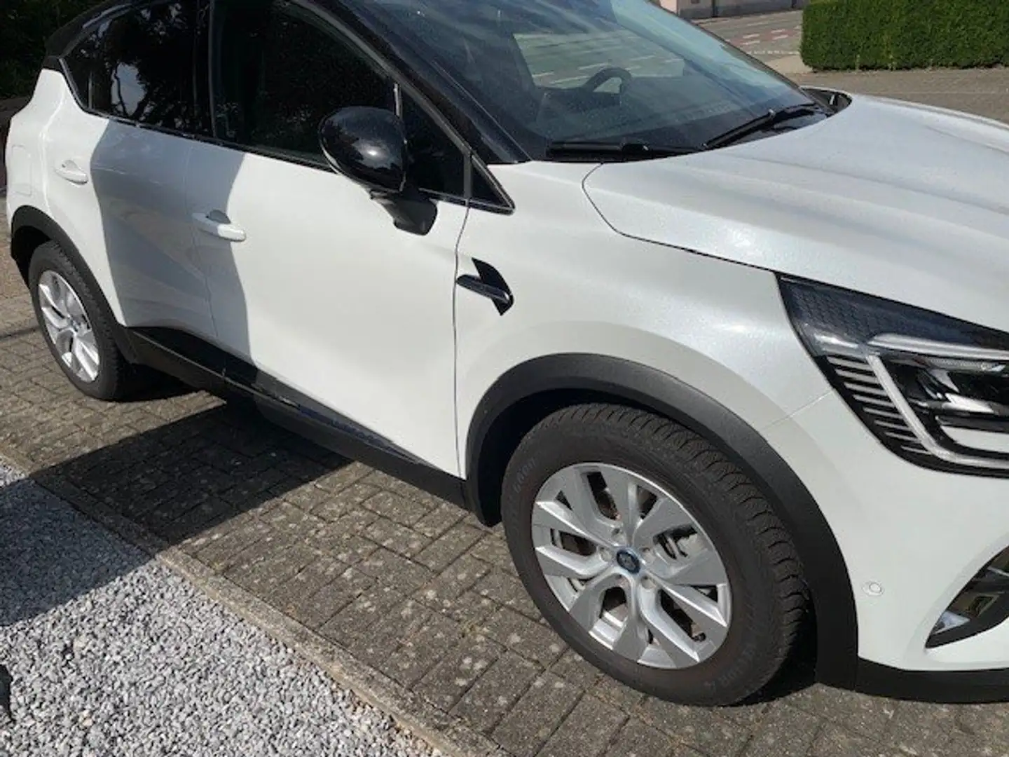 Renault Captur E-Tech Plug-In Hybrid PI 117 Intens Wit - 2