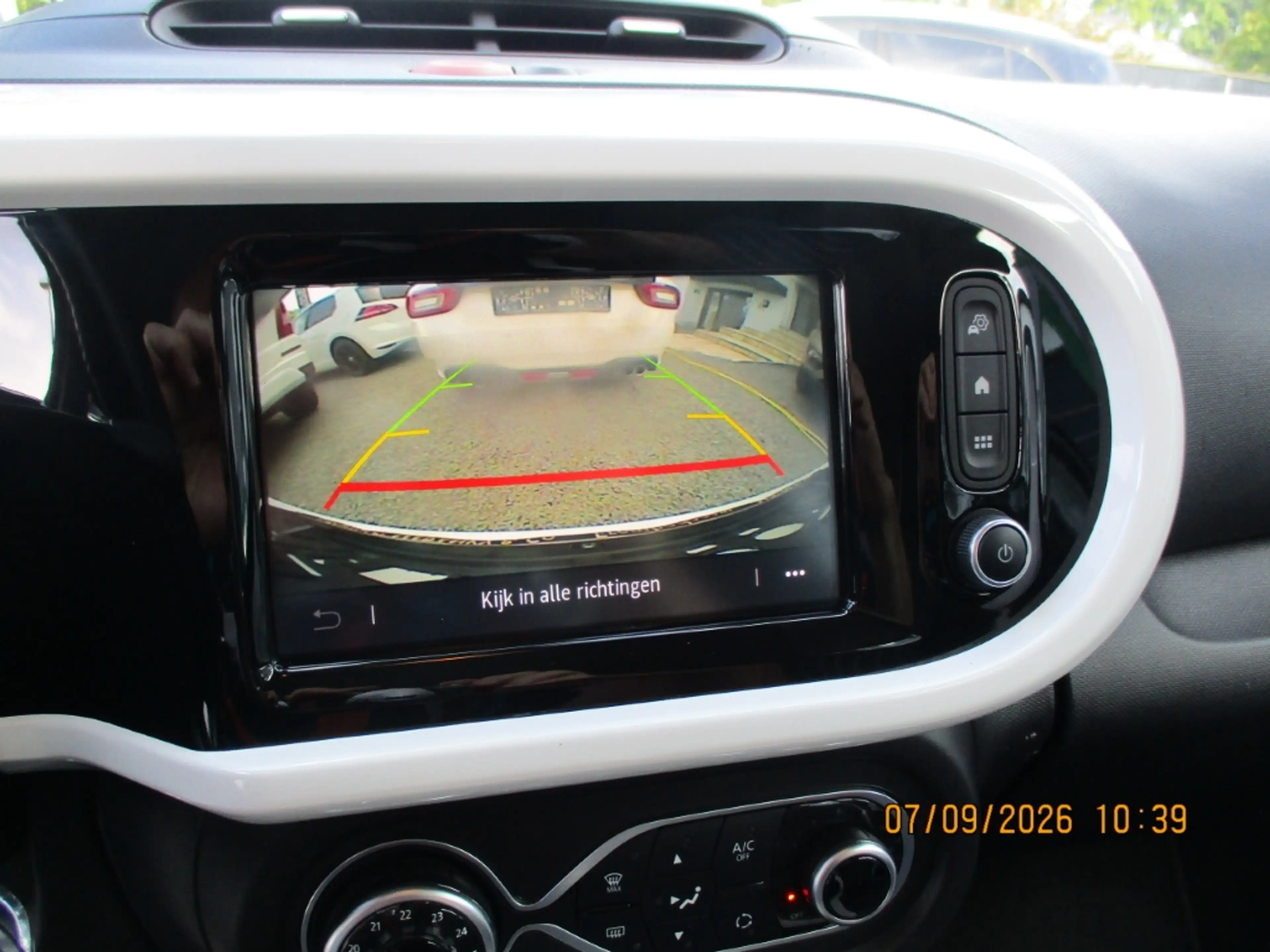 Renault Twingo e-Twingo 24 kWh R80 ZE Techno LIMITED EDITION FULL OPTION ELECTRIC — photo 15