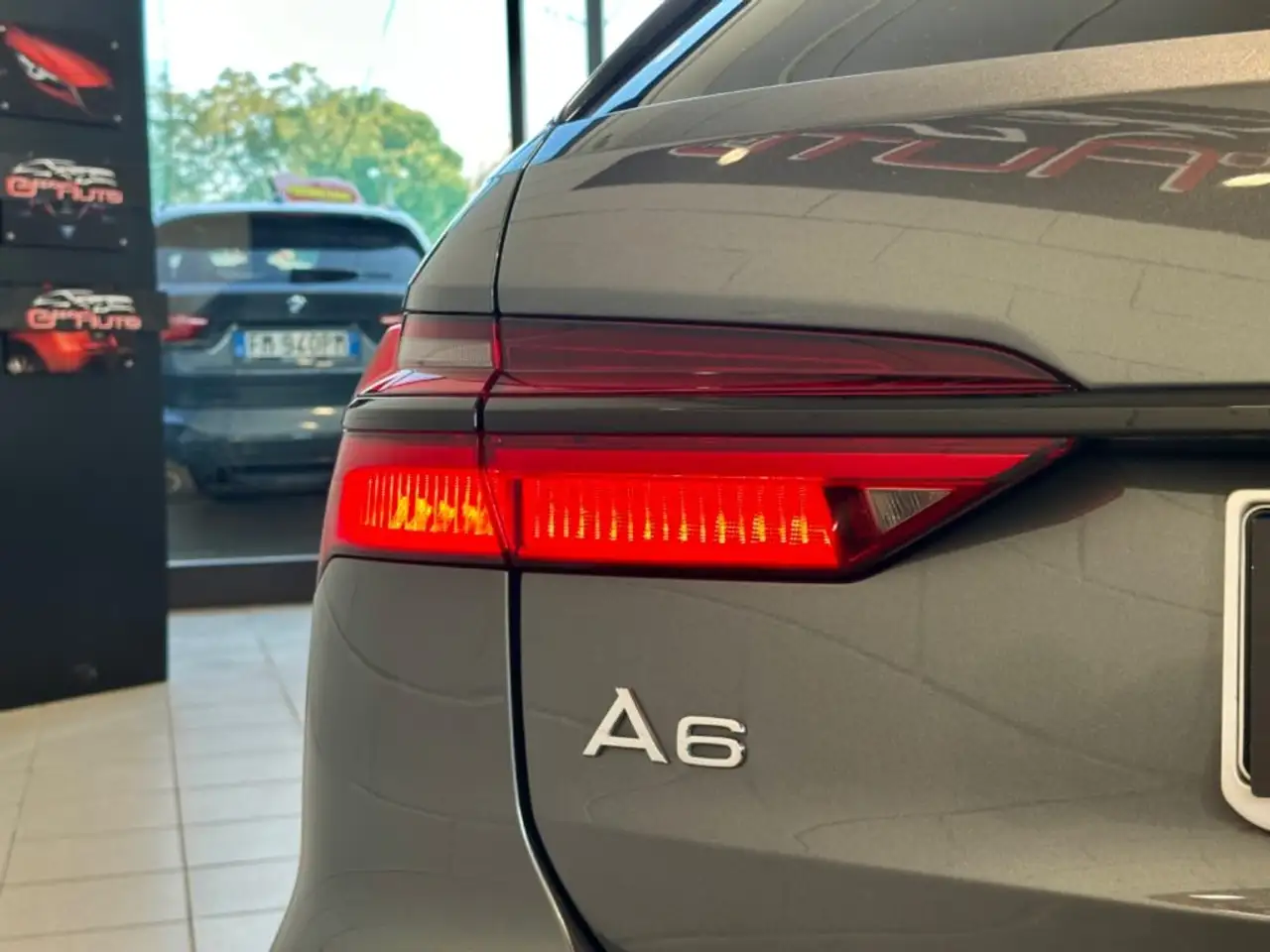 Audi A6 Avant 45 3.0 TDI quattro ultra S tronic *S-LINE* 7