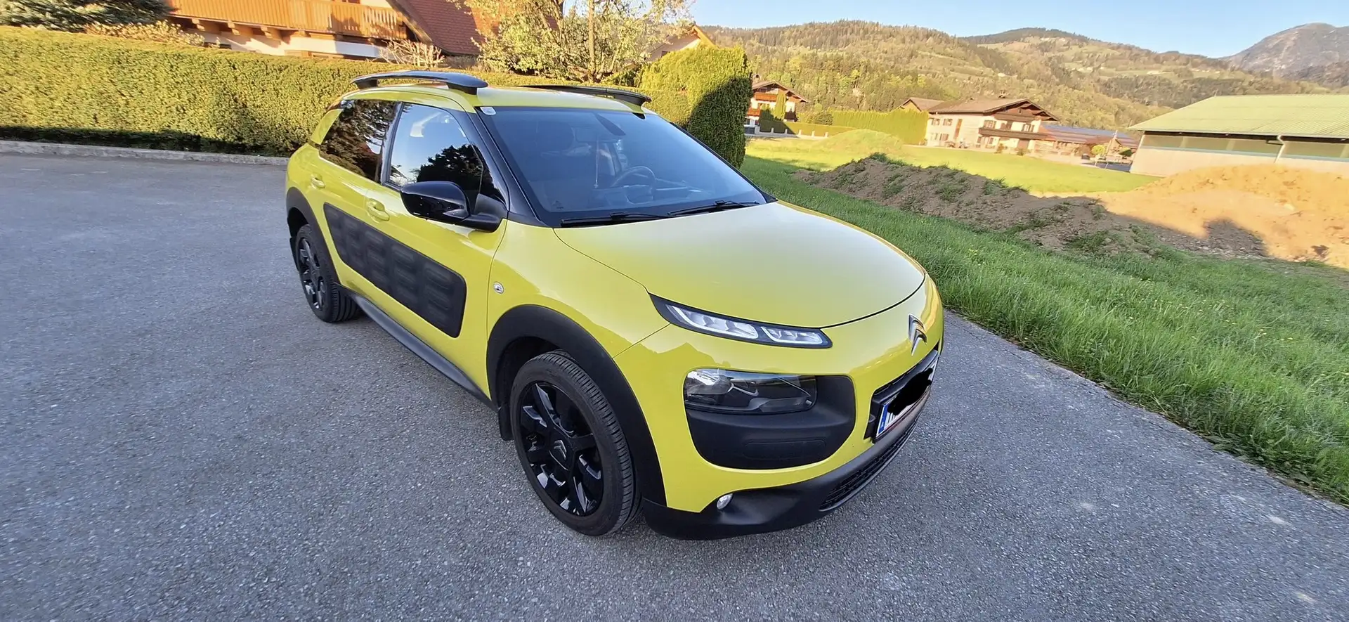 Citroen C4 Cactus BlueHDi 100 Stop&Start Feel - 2
