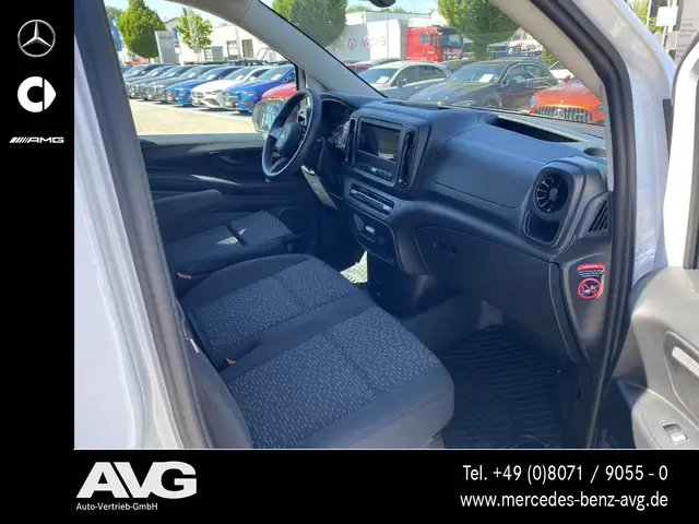Mercedes-Benz Vito view 8
