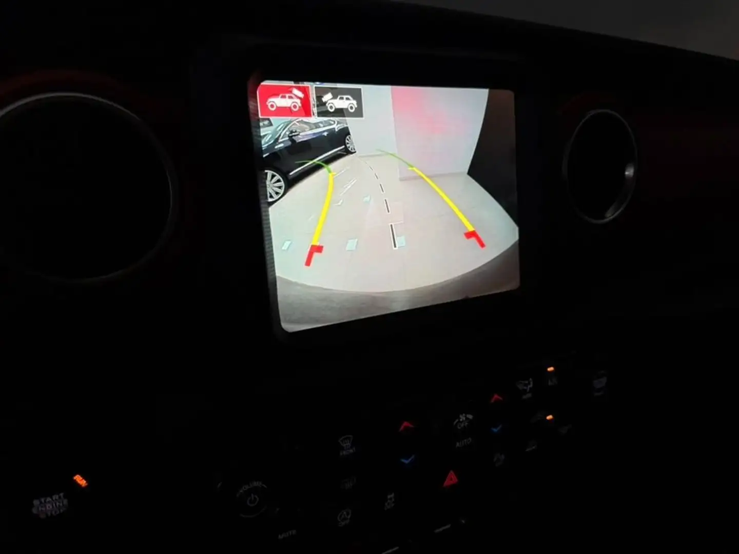 Jeep Wrangler 2.0T GME Rubicon 8ATX E6D Rot - 2