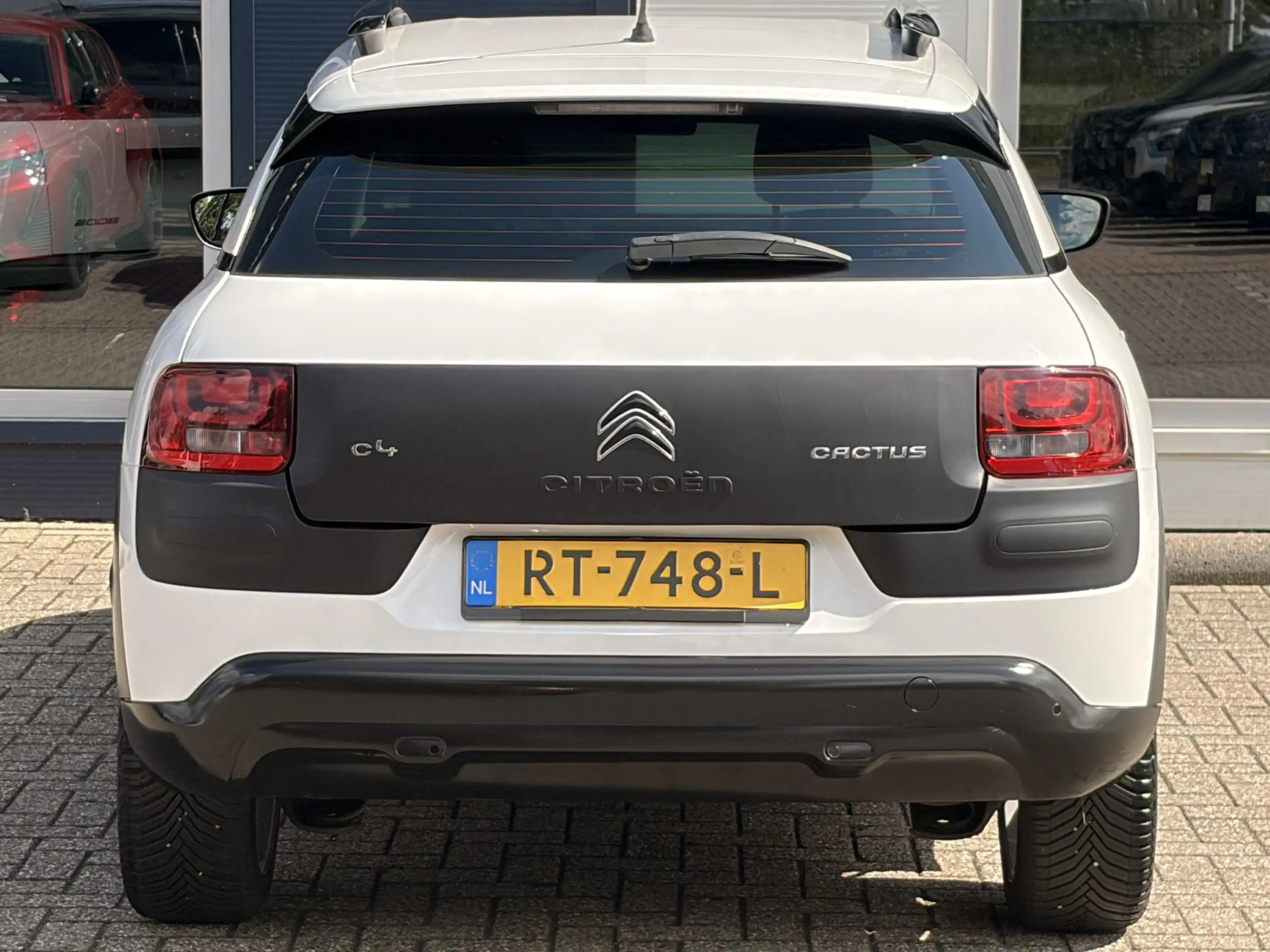 Citroen C4 Cactus 1.2 PureTech Feel | Cruise Control | Parkeersensor — photo 6
