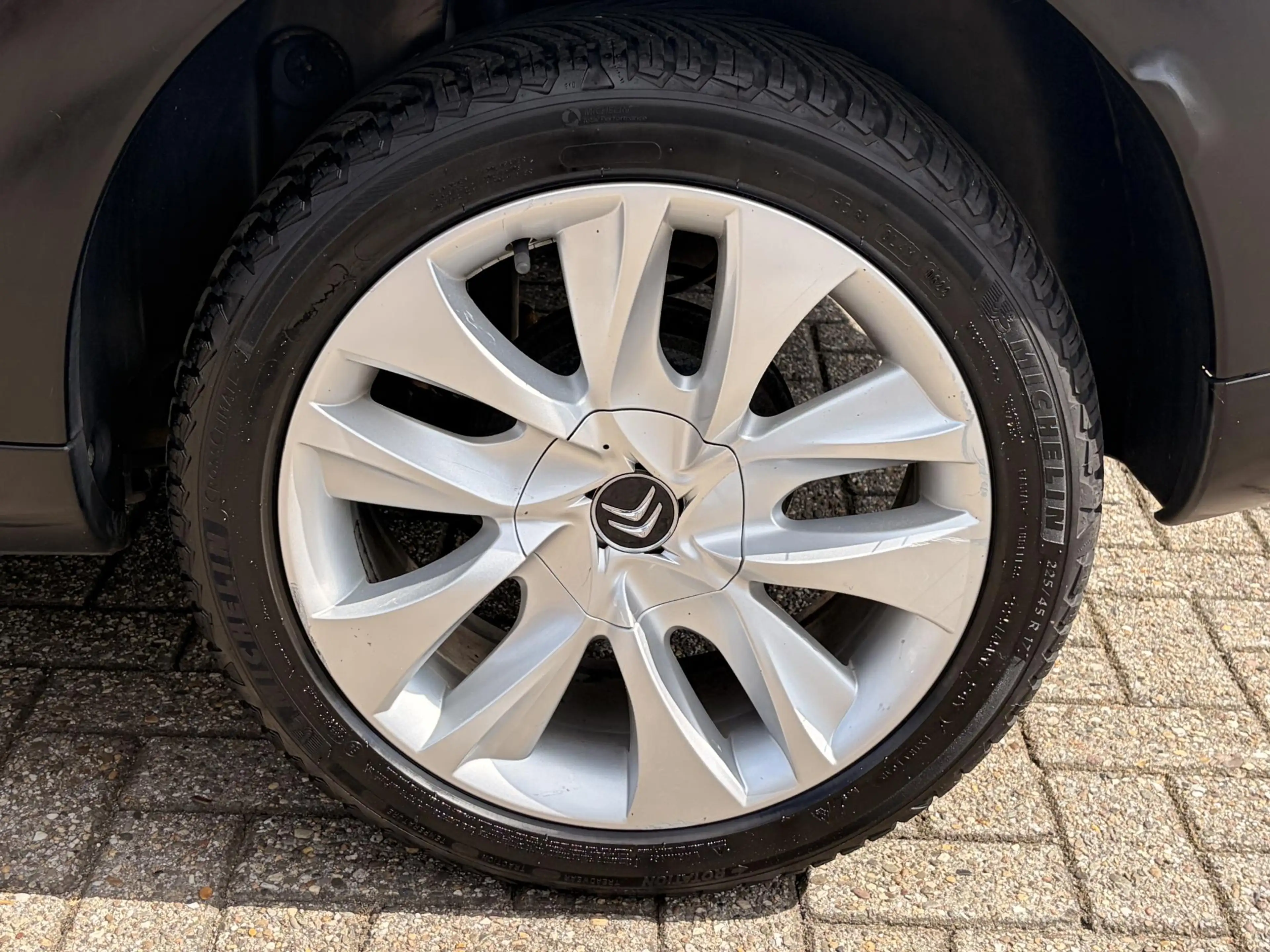 Citroen C4 Cactus 1.2 PureTech Feel | Cruise Control | Parkeersensor — photo 11