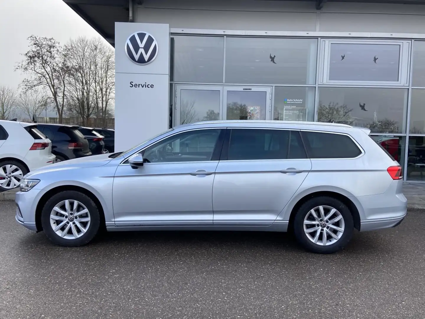 Volkswagen Passat Variant 1.5 TSI DSG Business AHK+KAMERA+4 Silber - 2