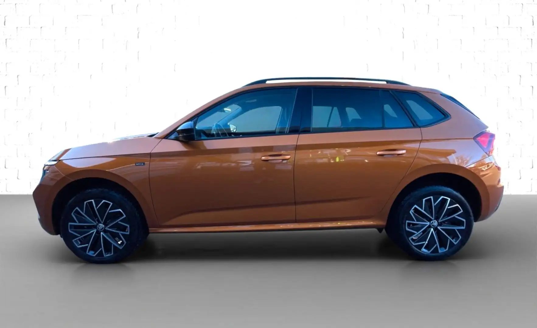 Skoda Kamiq 1.5 TSI DSG - Drive ACC RFK Orange - 2