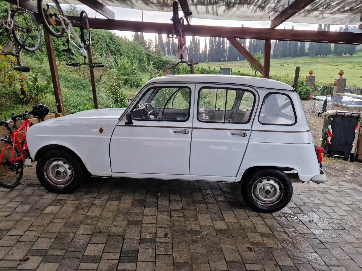 Renault R 4 R4 5p 956 TL - 2