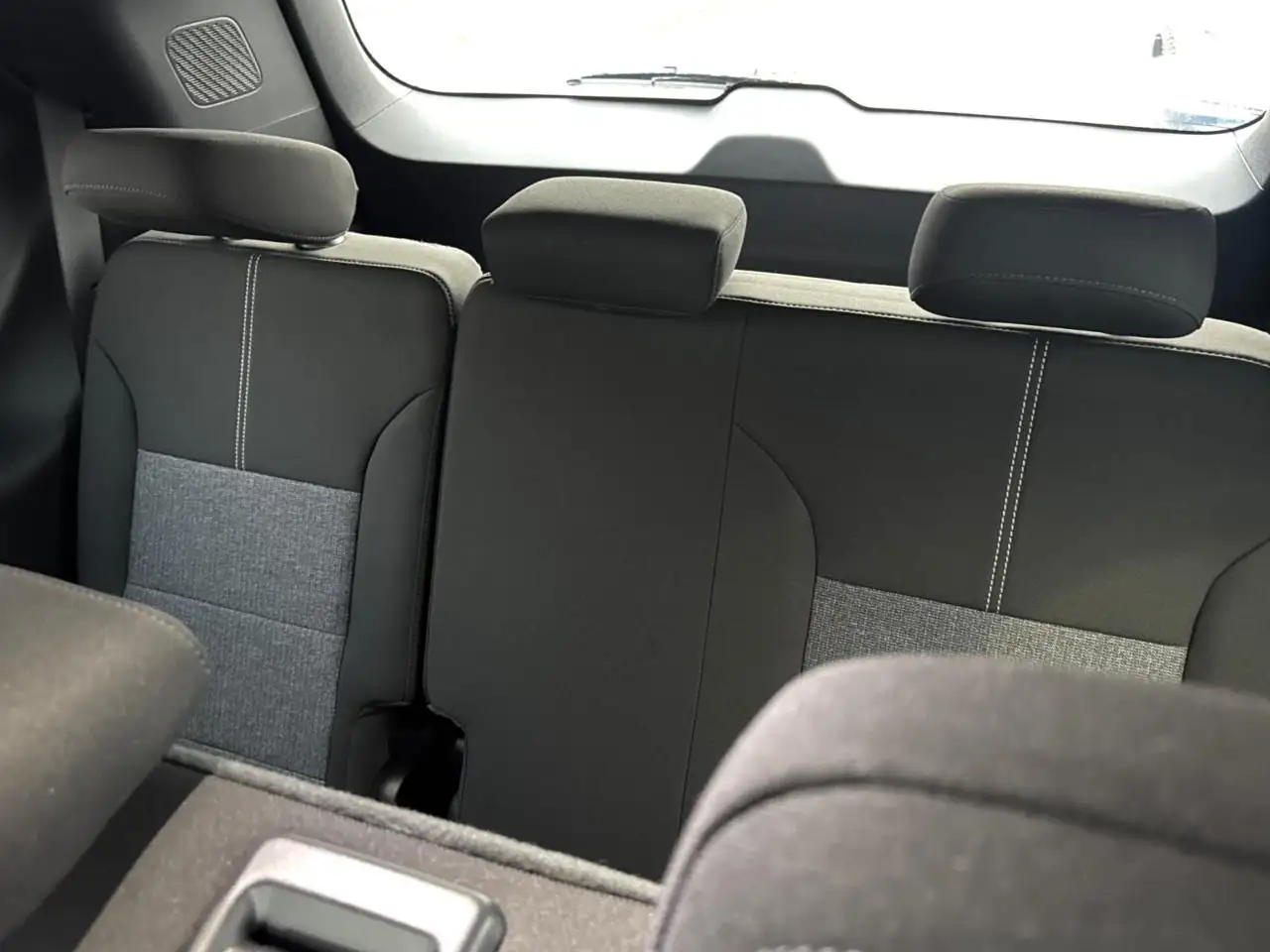 GMC Acadia снимка GMC Acadia