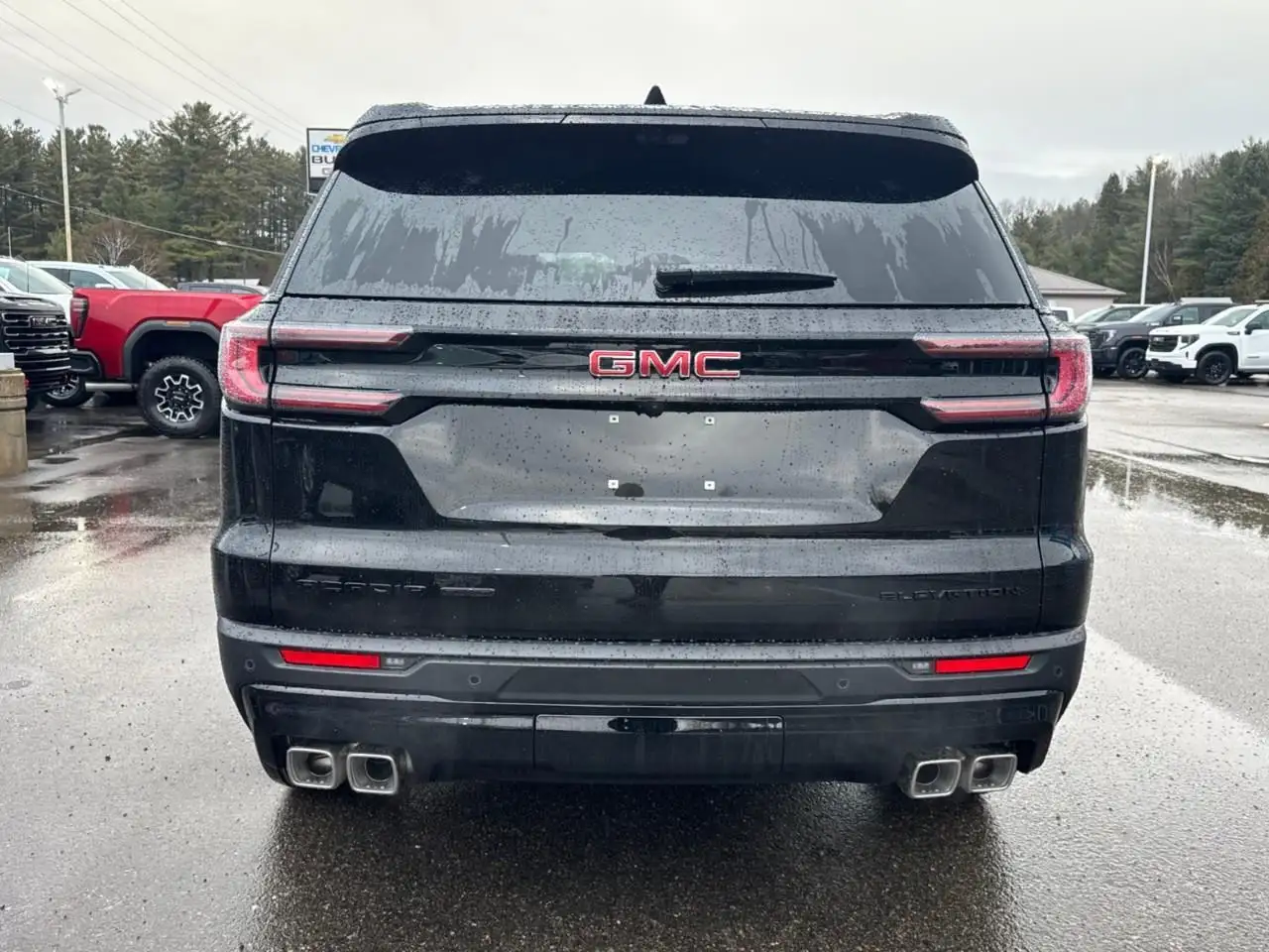 GMC Acadia снимка GMC Acadia
