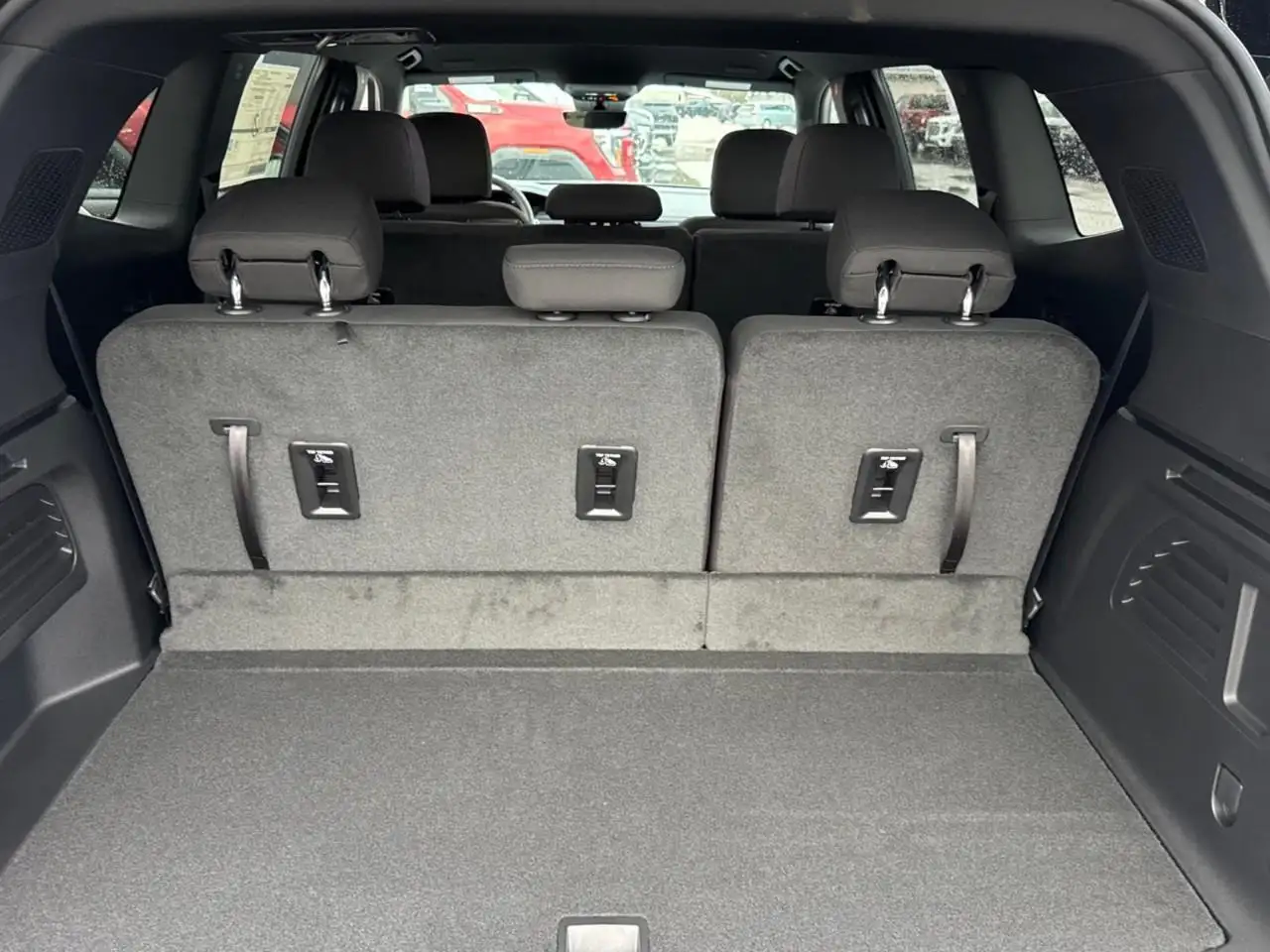 GMC Acadia снимка GMC Acadia